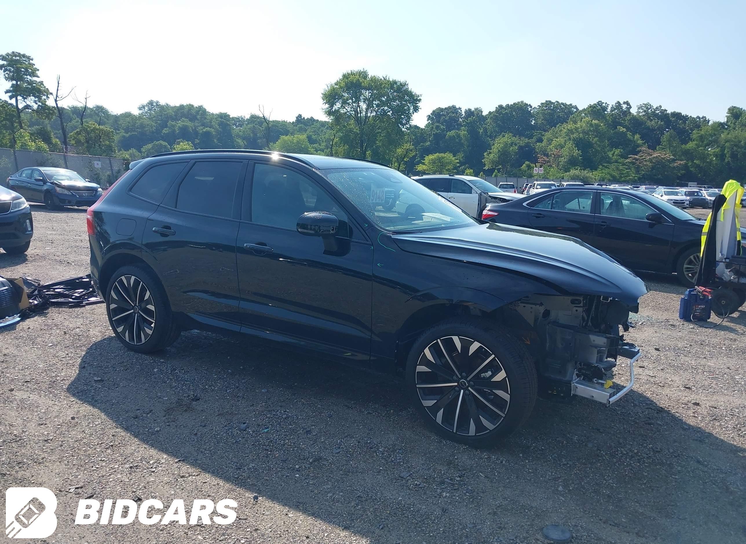 2026 Volvo XC60, B5 Ultra