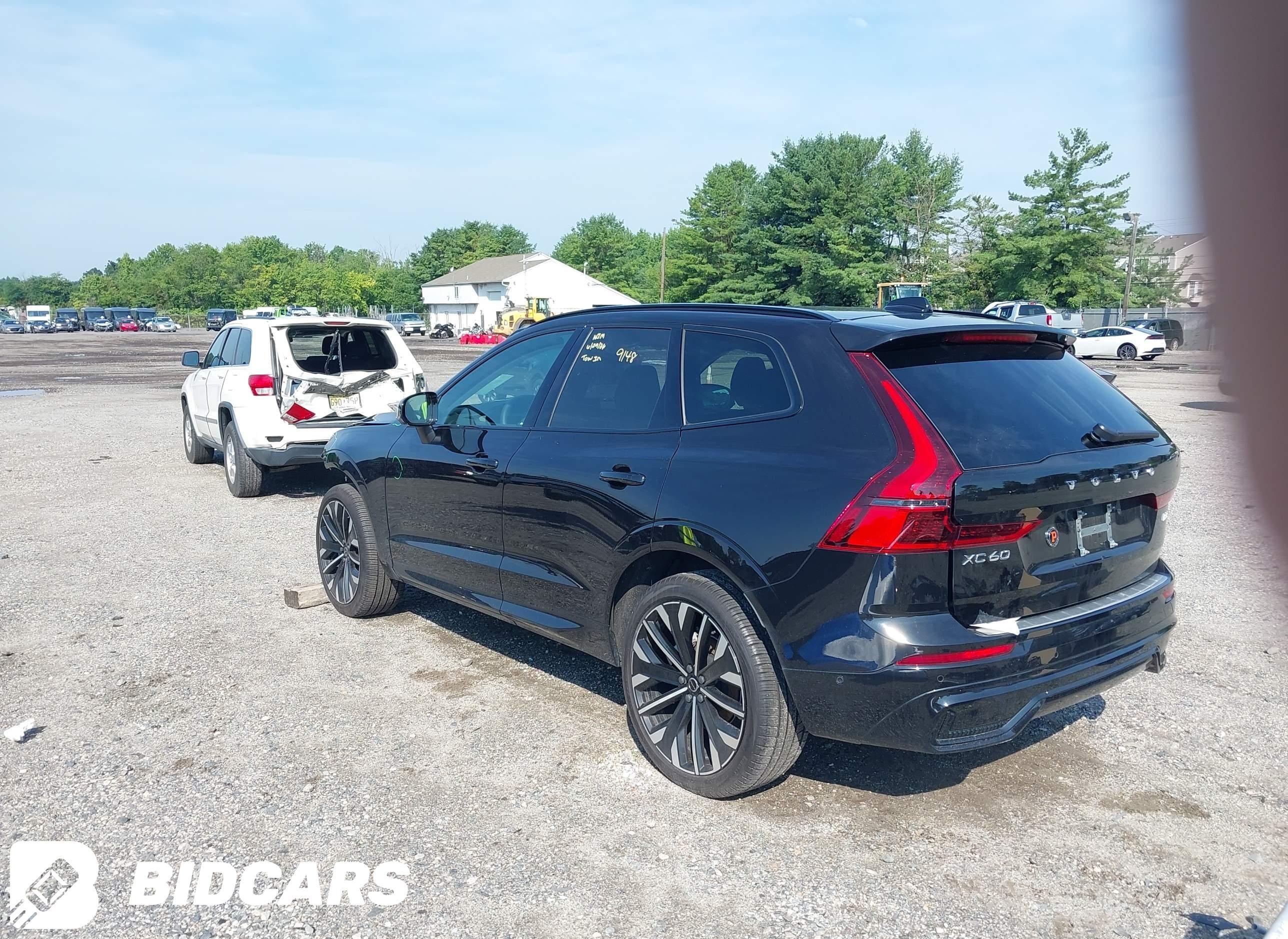 2026 Volvo XC60, B5 Ultra