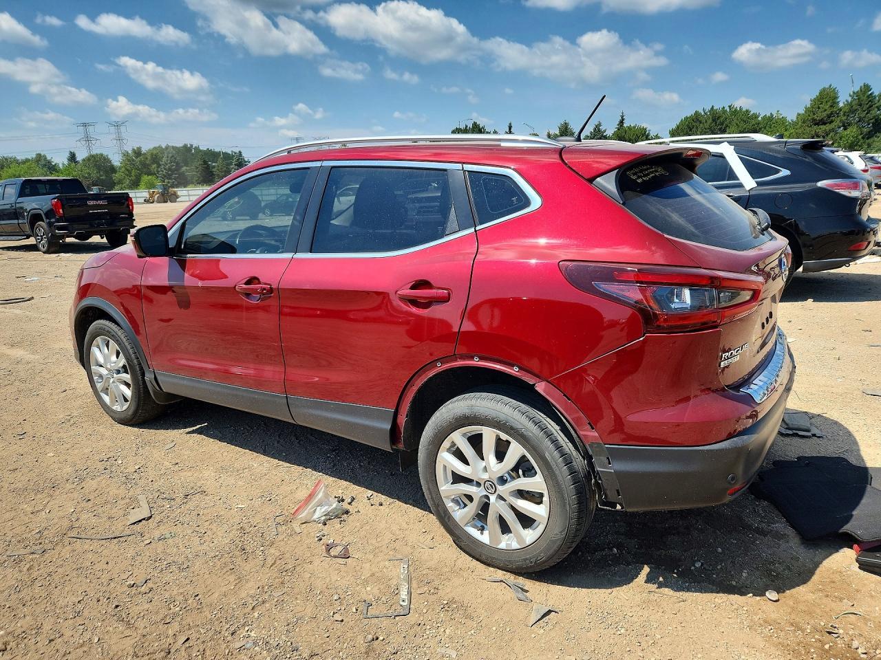 2021 Nissan Rogue, SV