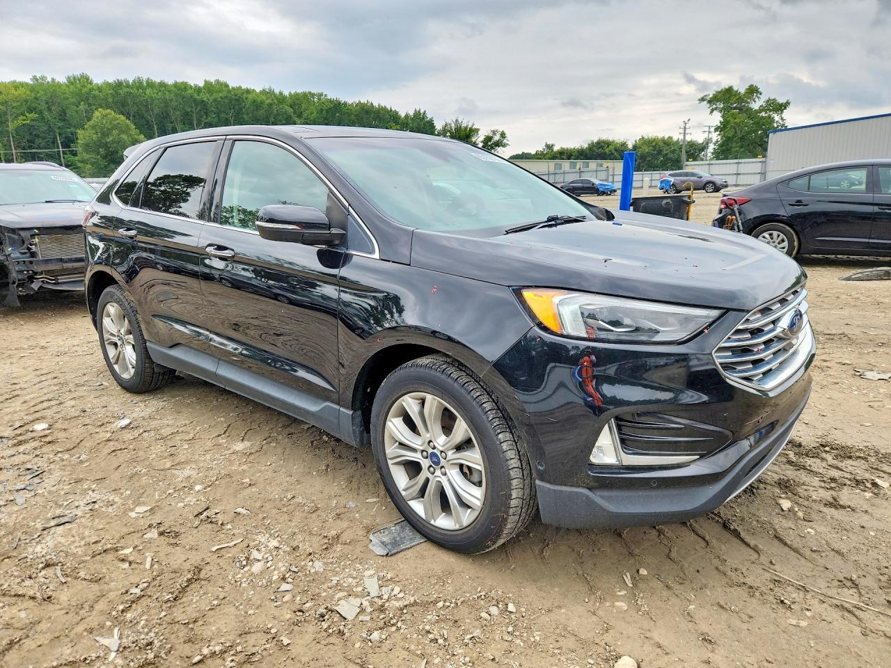 2019 Ford Edge, Titanium
