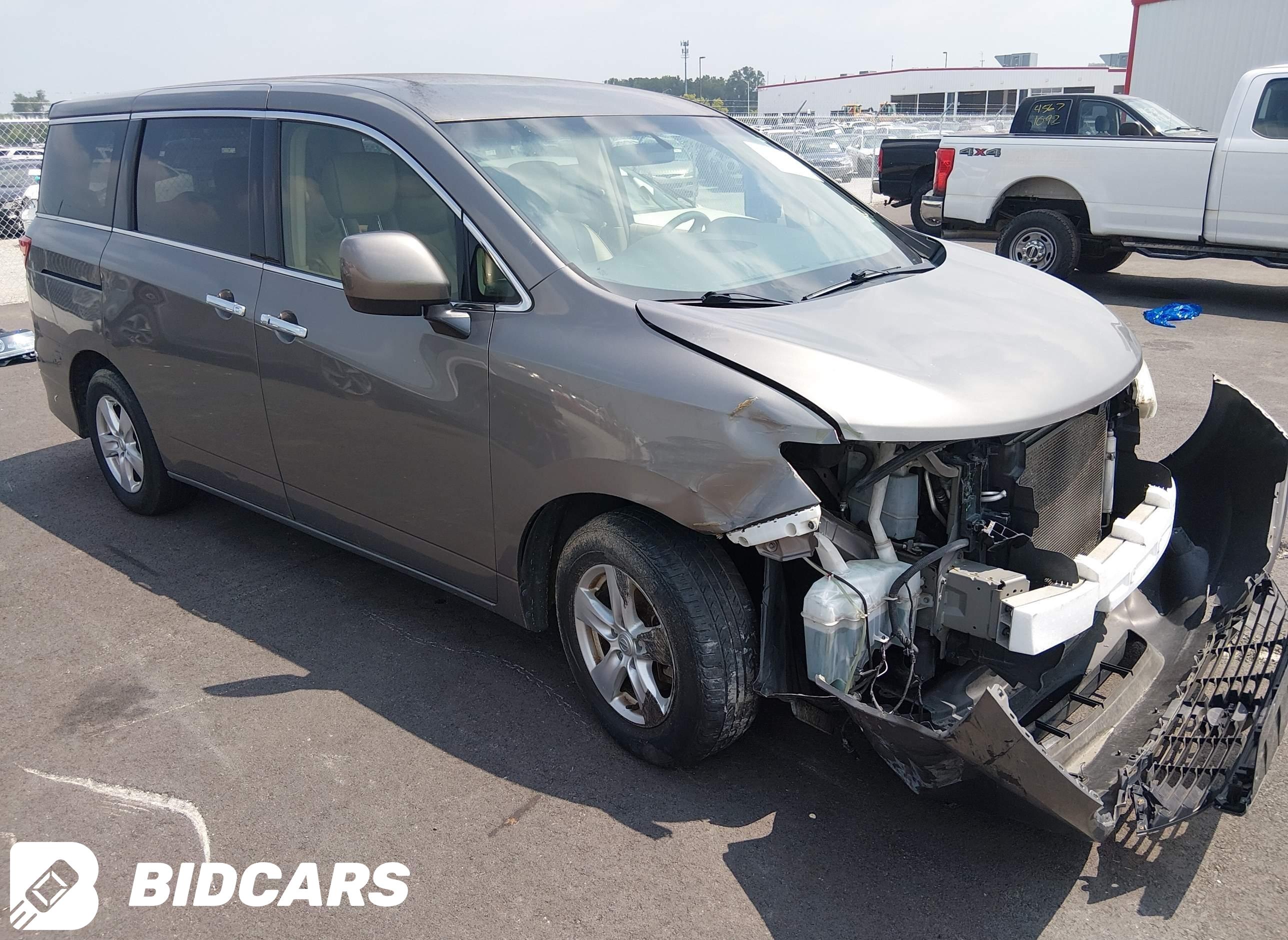 2015 Nissan Quest, SV
