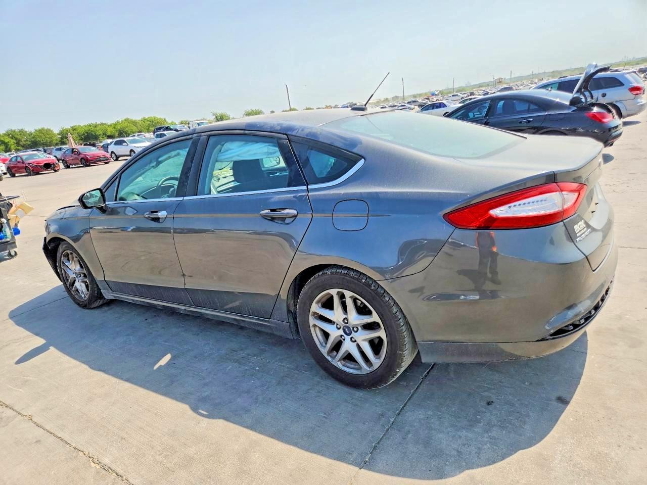 2016 Ford Fusion, SE