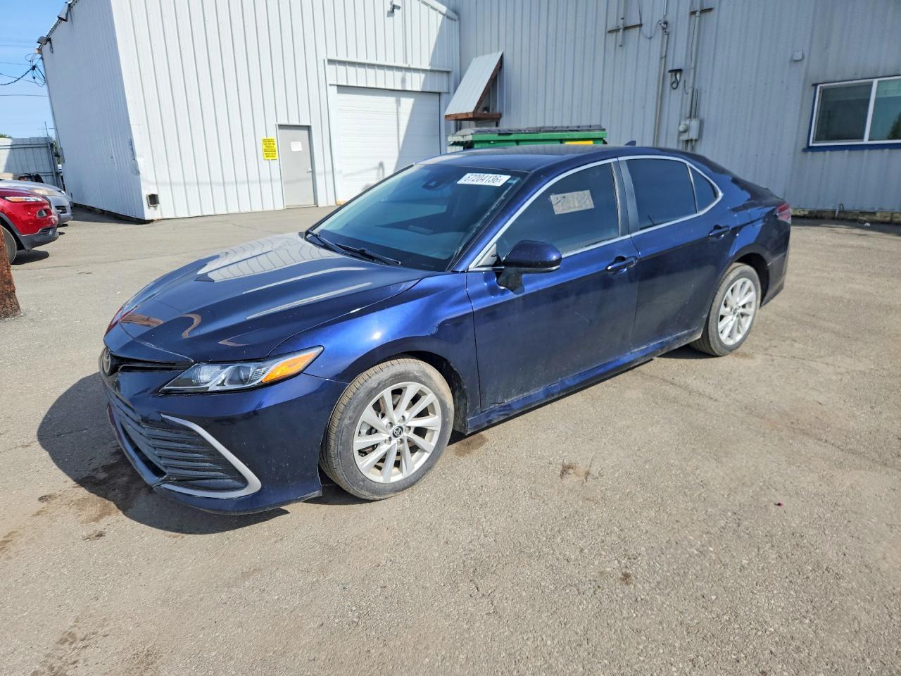 2022 Toyota Camry, LE