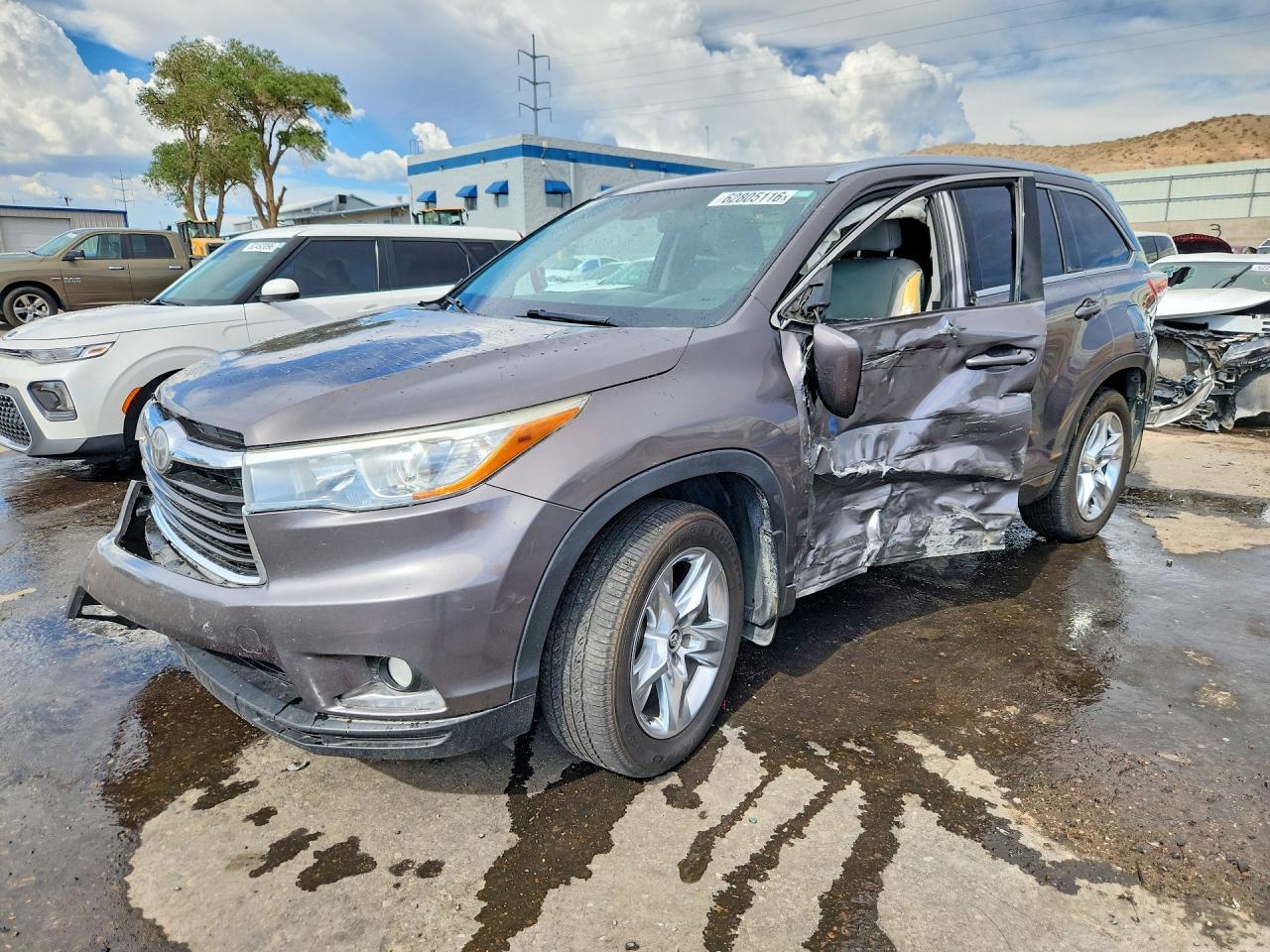 2016 Toyota Highlander, Limit...