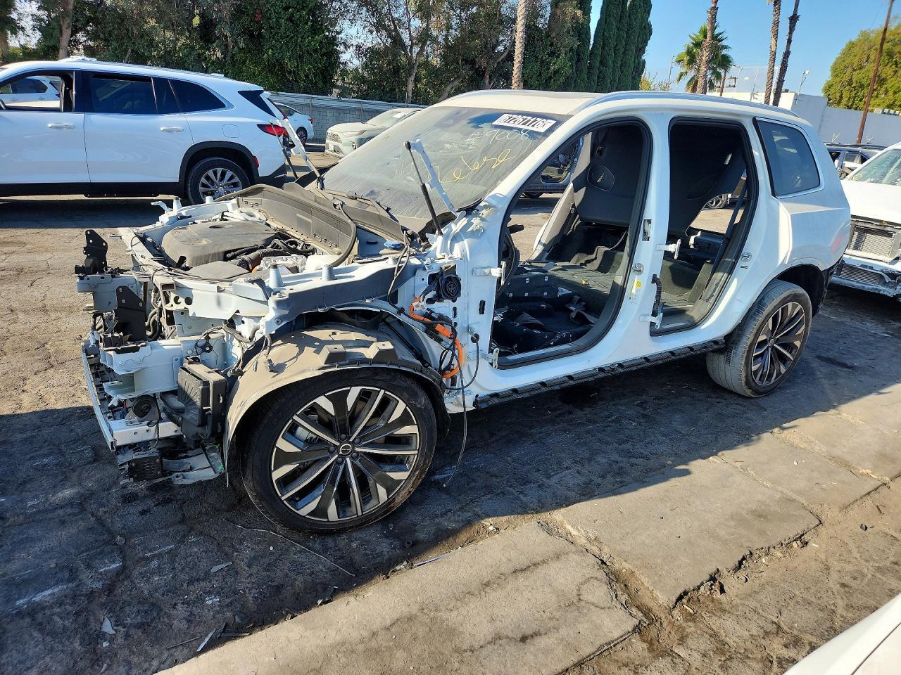 2025 Volvo XC90, Plus