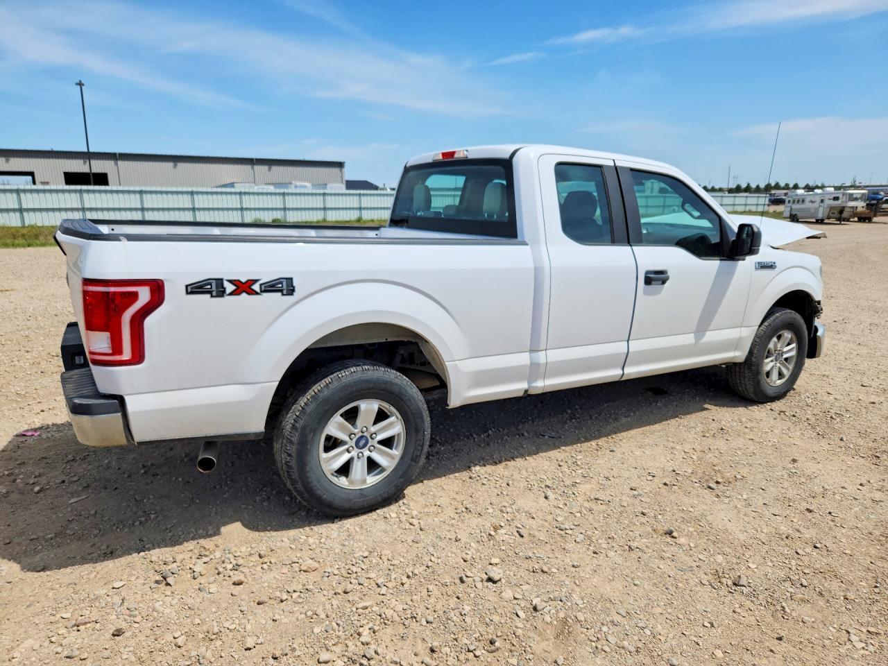 2015 Ford F-150, Super Cab