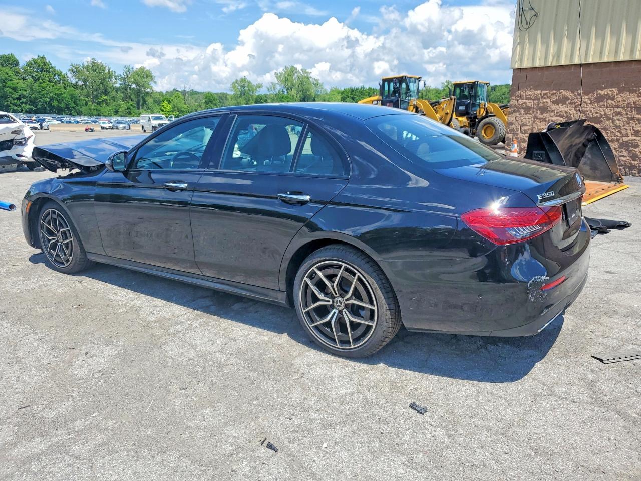 2021 Mercedes-Benz E-Class, 3...