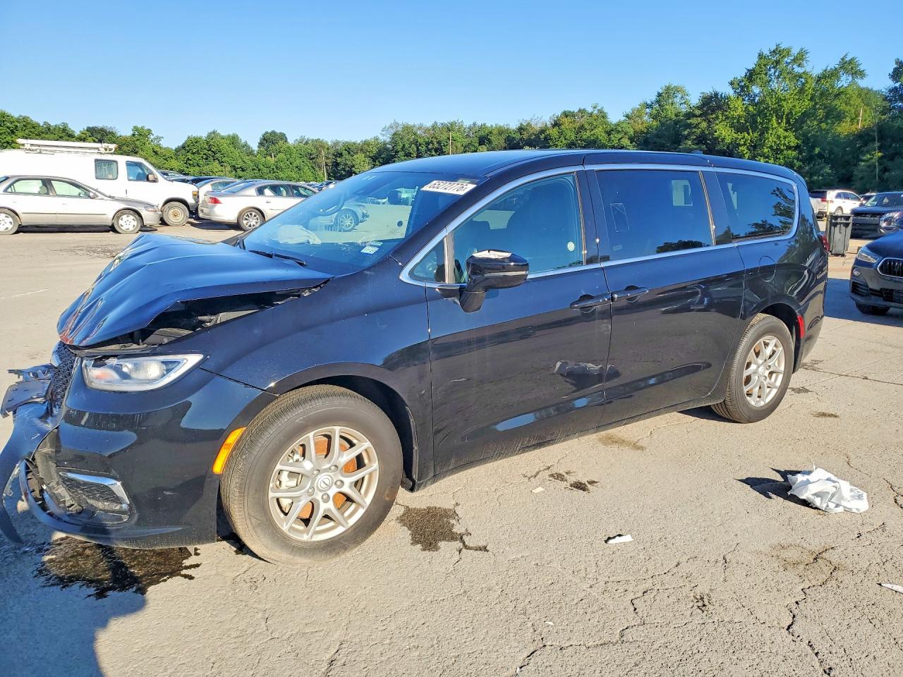 2026 Chrysler Pacifica, Select