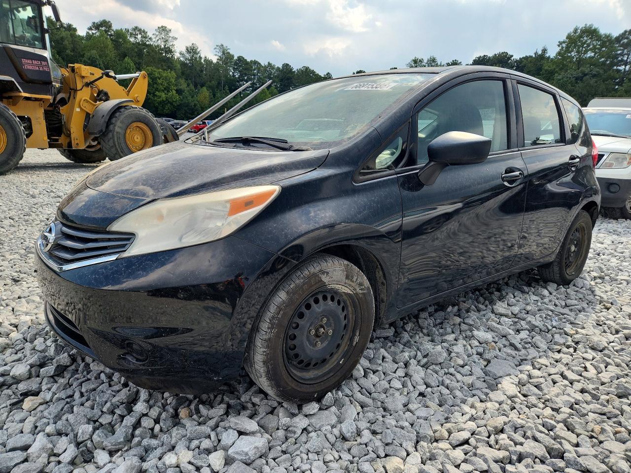 2016 Nissan Versa, SV
