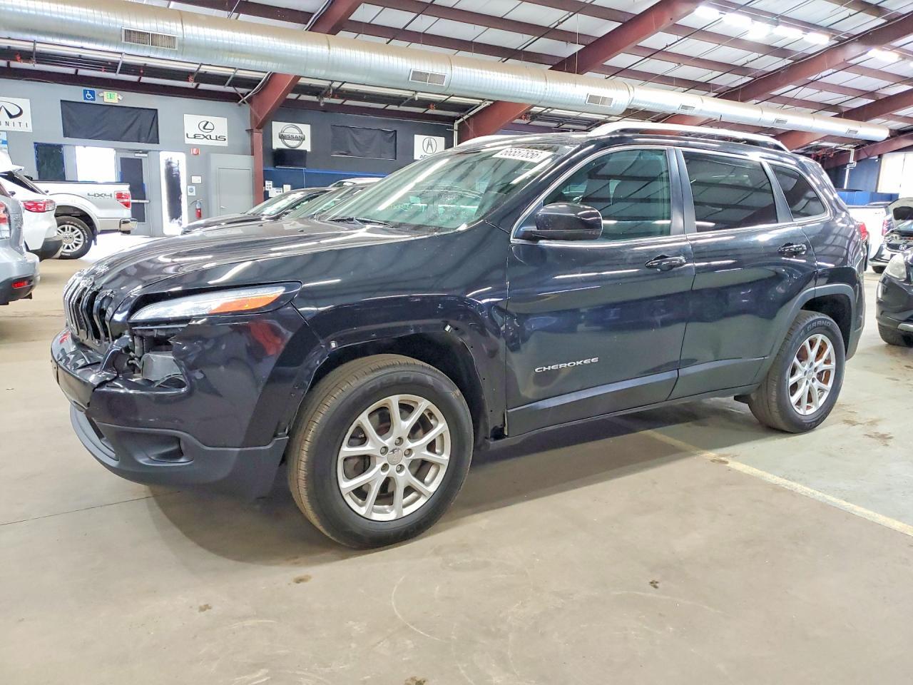 2018 Jeep Cherokee, Latitude...