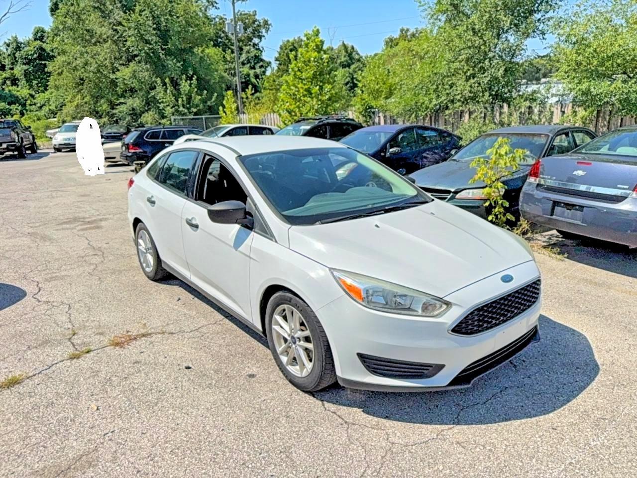 2015 Ford Focus, S