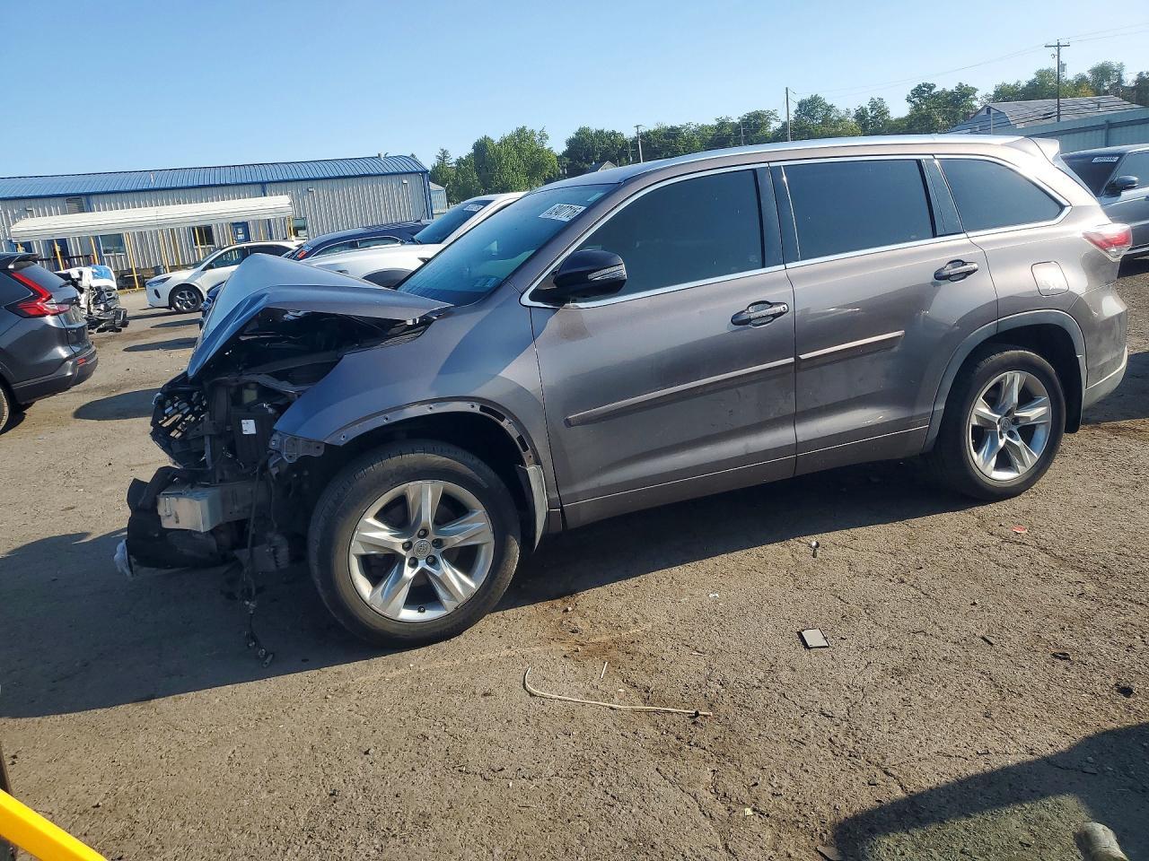 2015 Toyota Highlander, Limited