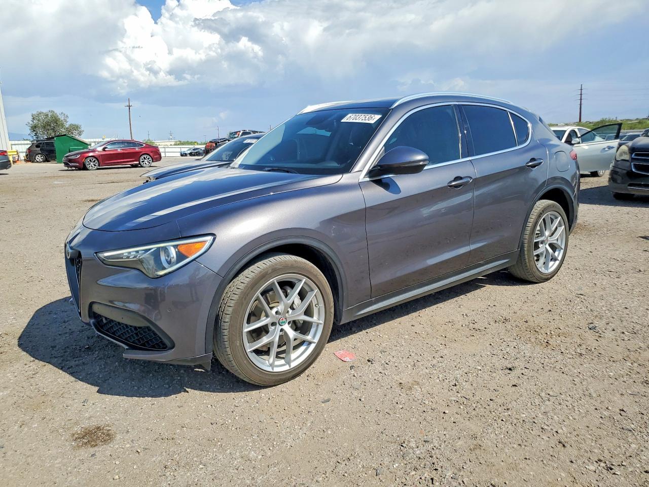 2018 Alfa Romeo Stelvio, TI