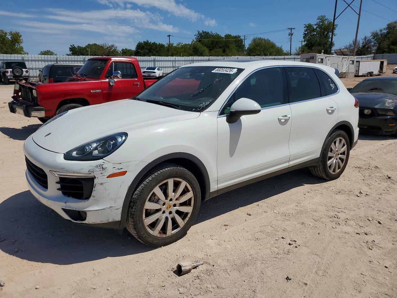 2017 Porsche Cayenne, S