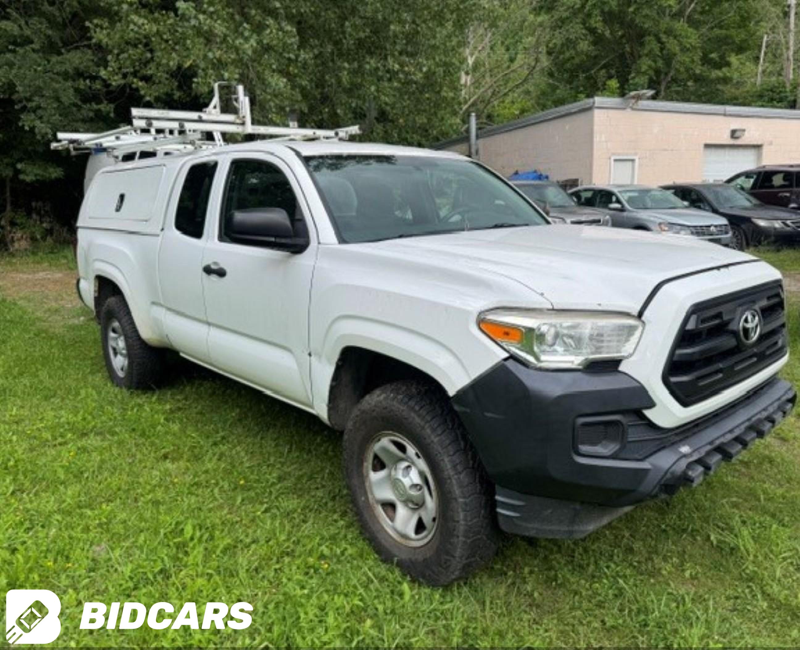 2017 Toyota Tacoma, SR