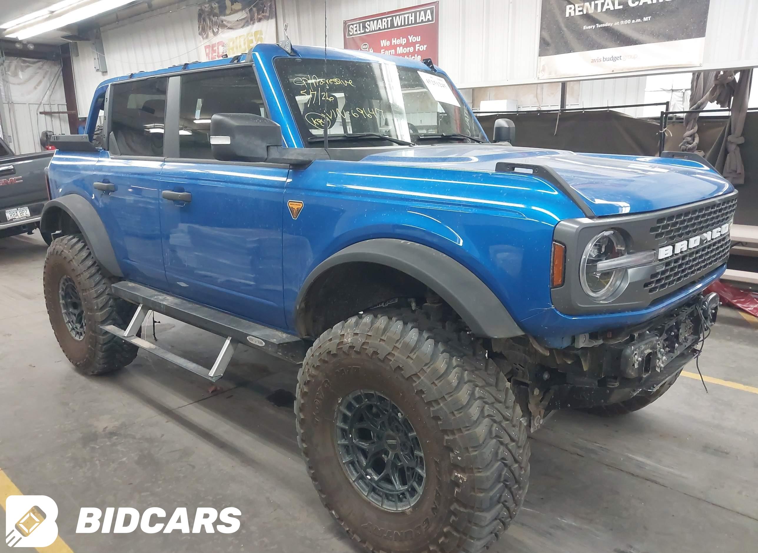 2025 Ford Bronco, Badlands