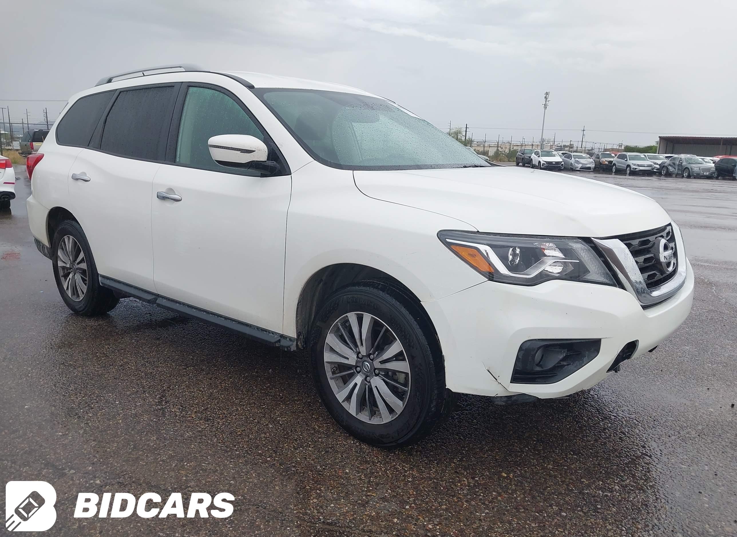 2018 Nissan Pathfinder, SV