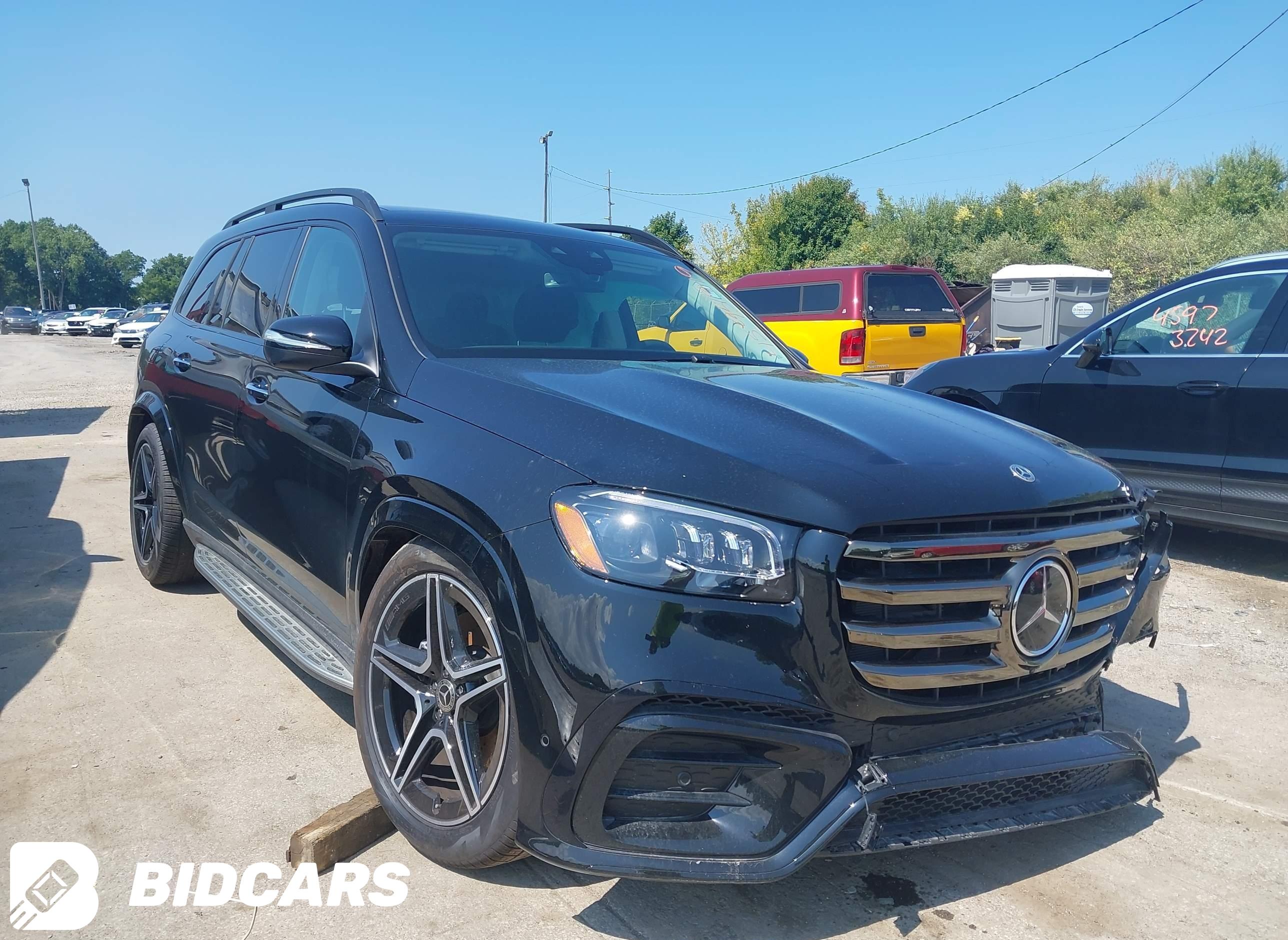 2026 Mercedes-Benz GLS 450, 4...