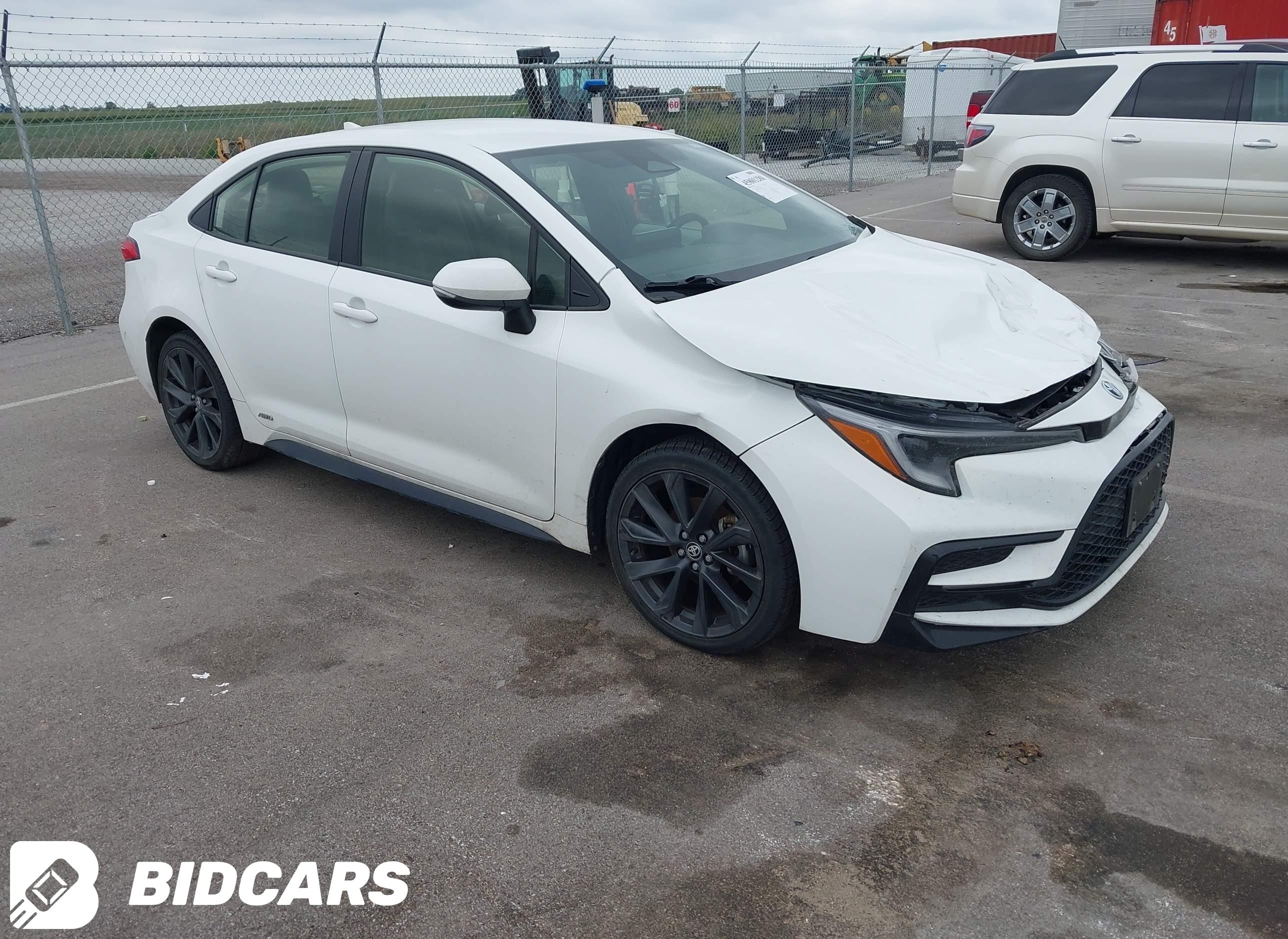 2025 Toyota Corolla, Hybrid Se