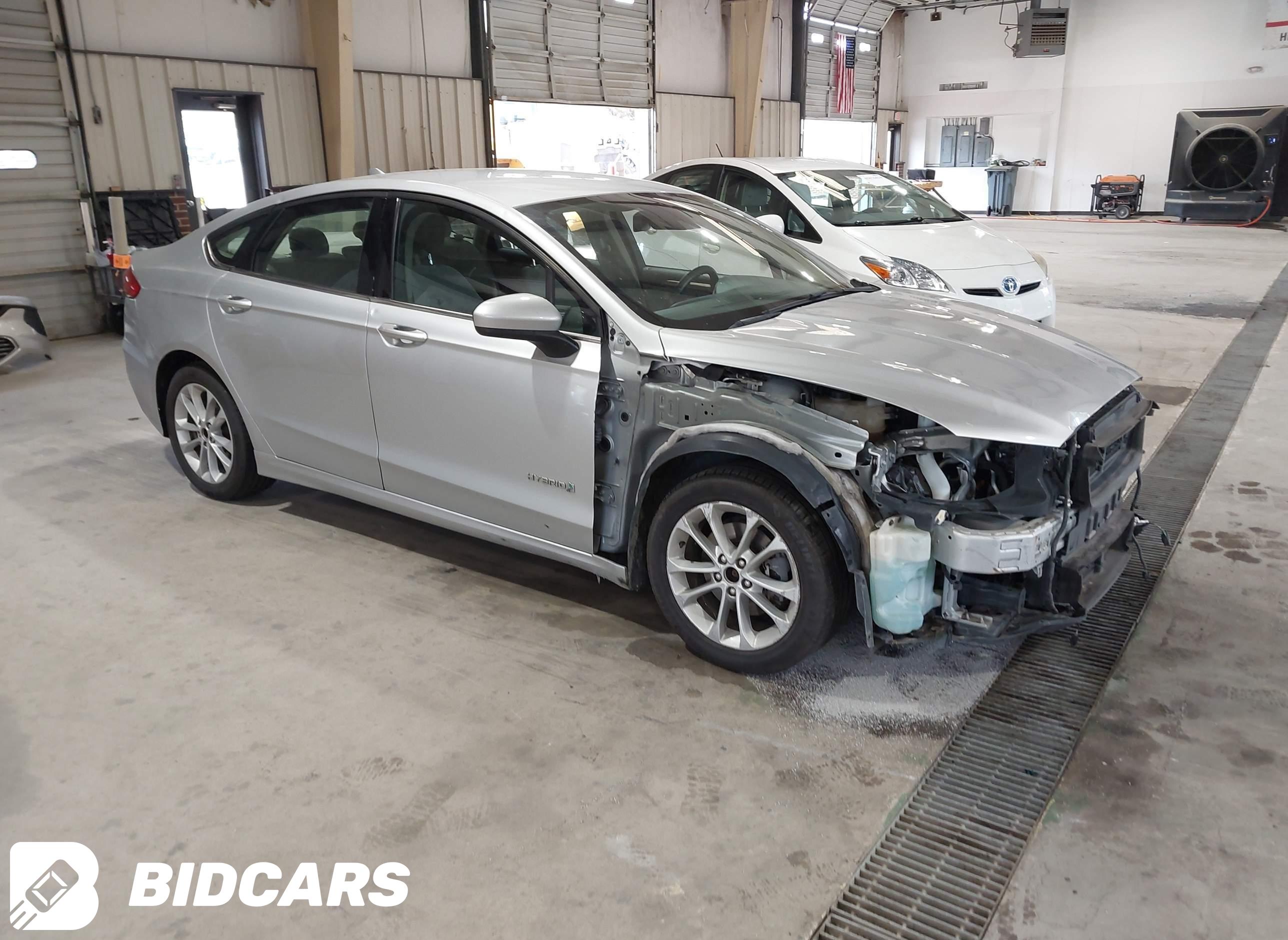 2019 Ford Fusion, Hybrid SE
