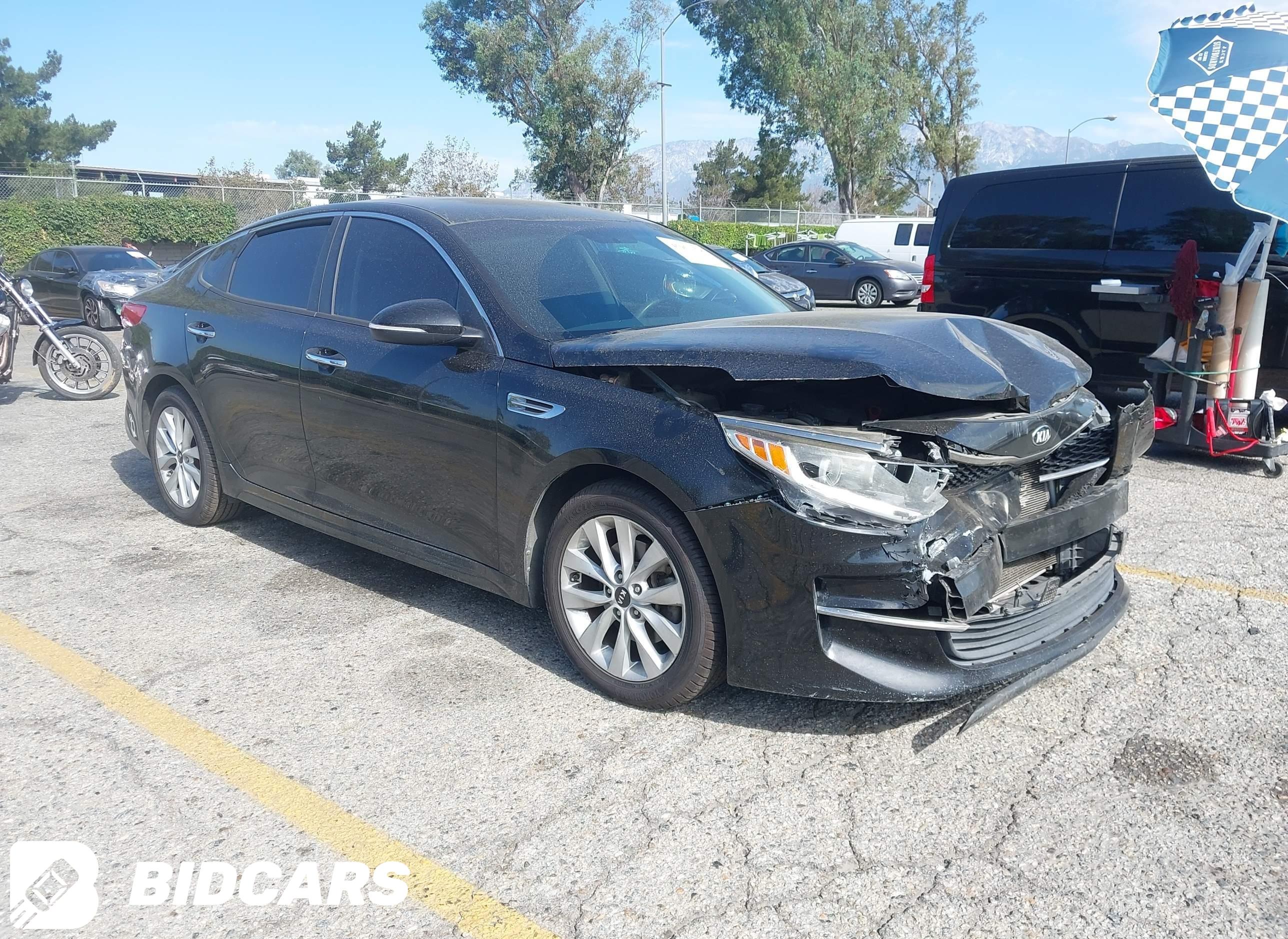 2016 KIA Optima, LX