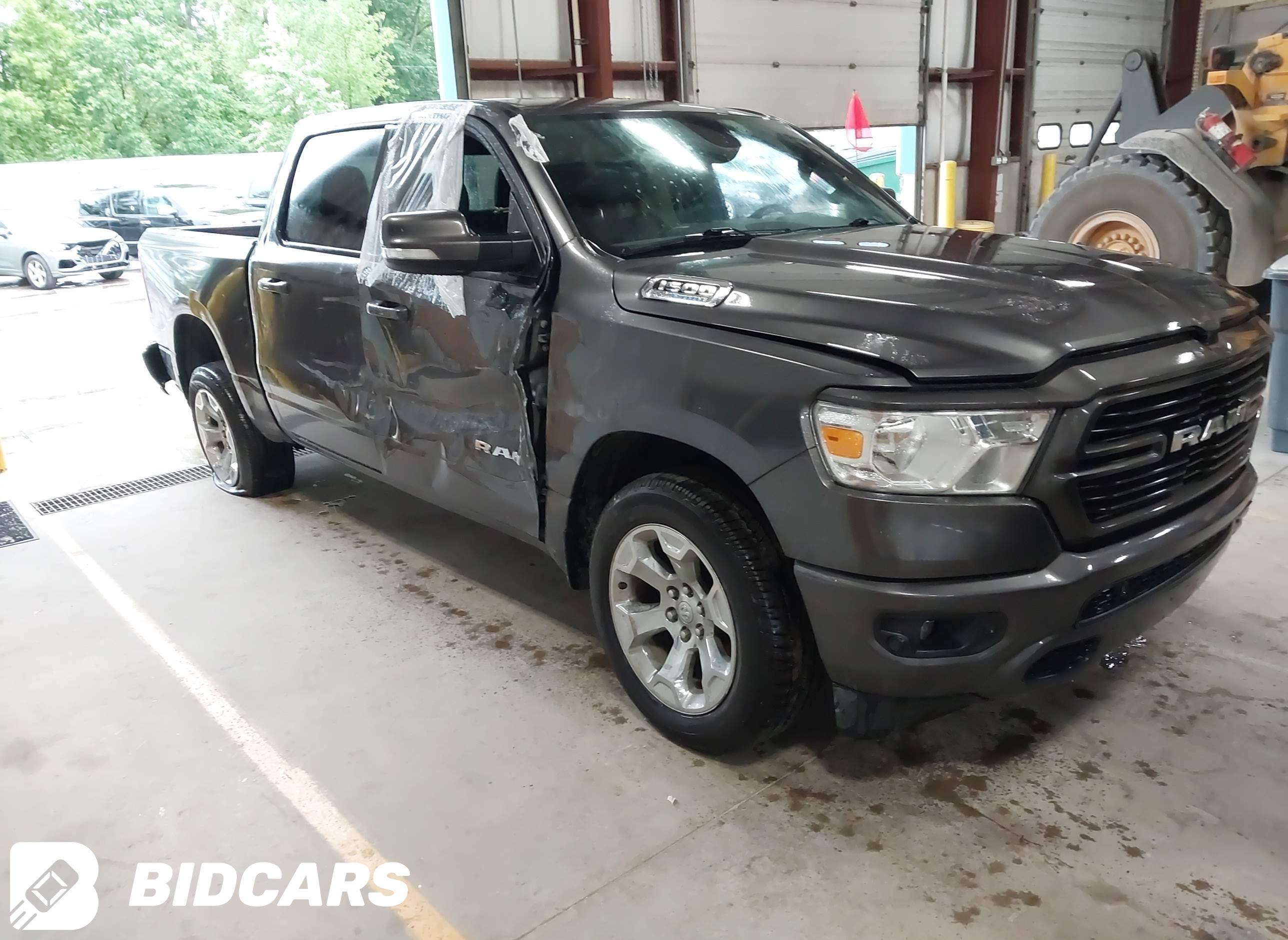 2021 RAM 1500, Big Horn  4X4...