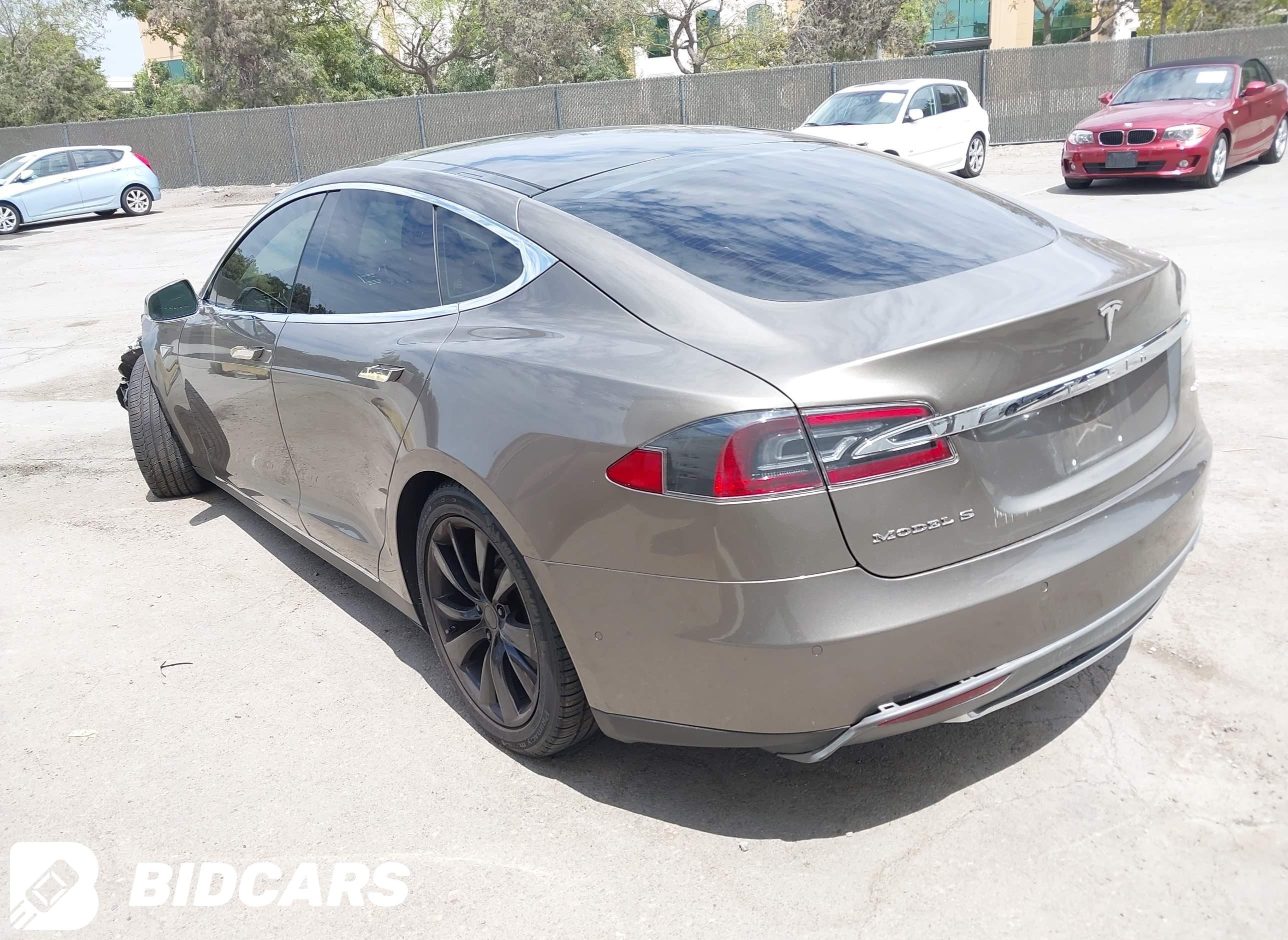 2015 Tesla Model S, 70D/85D/P85D
