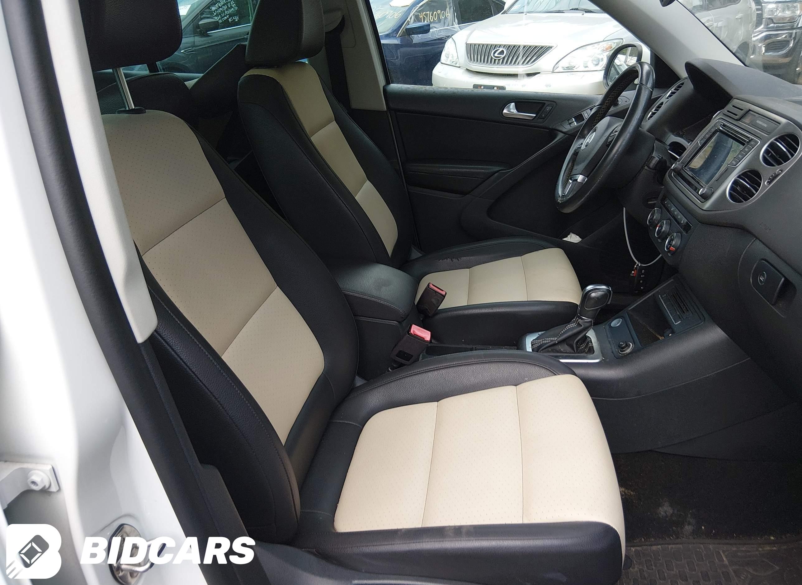 2016 Volkswagen Tiguan, SE