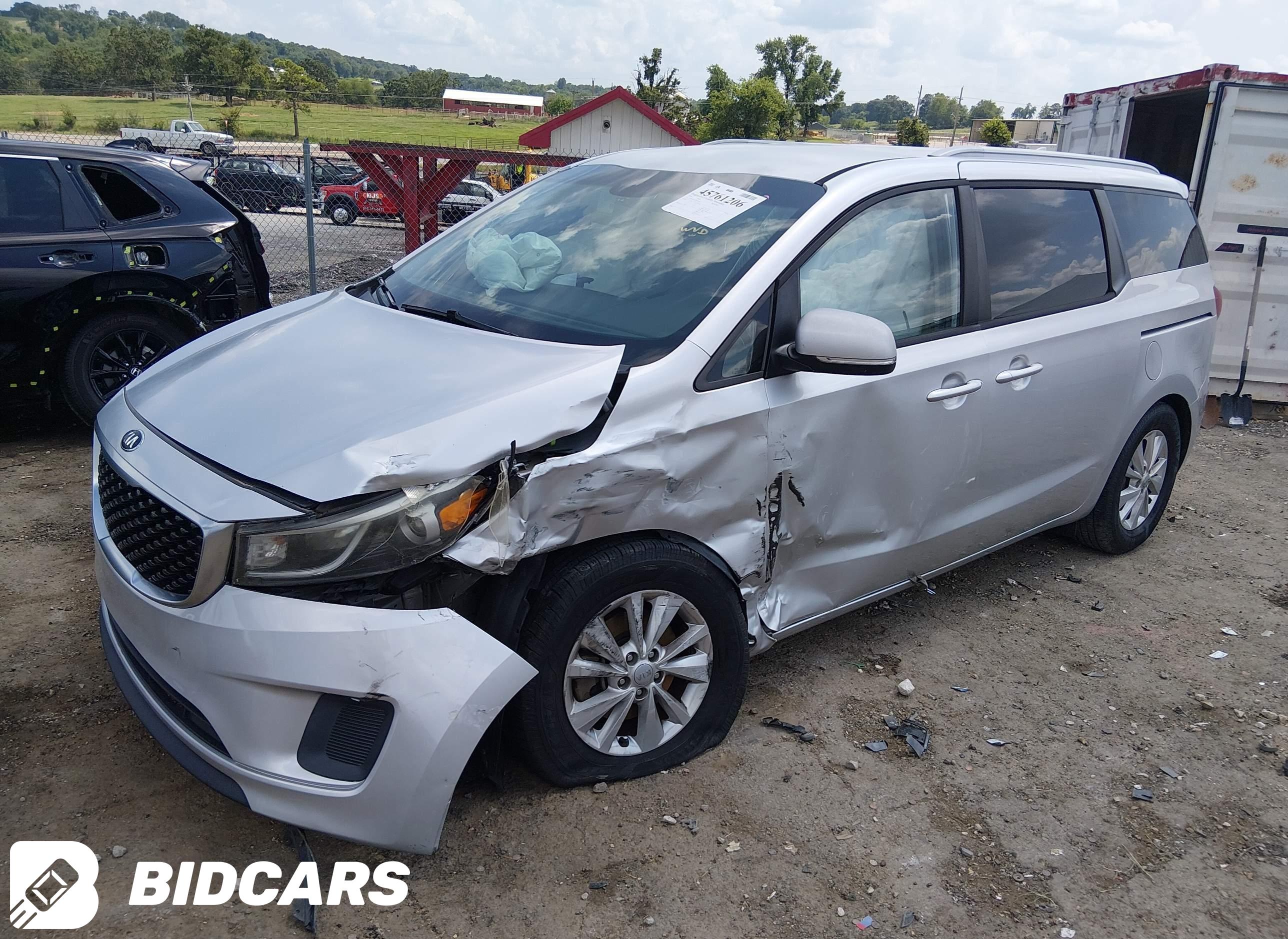 2016 KIA Sedona, LX