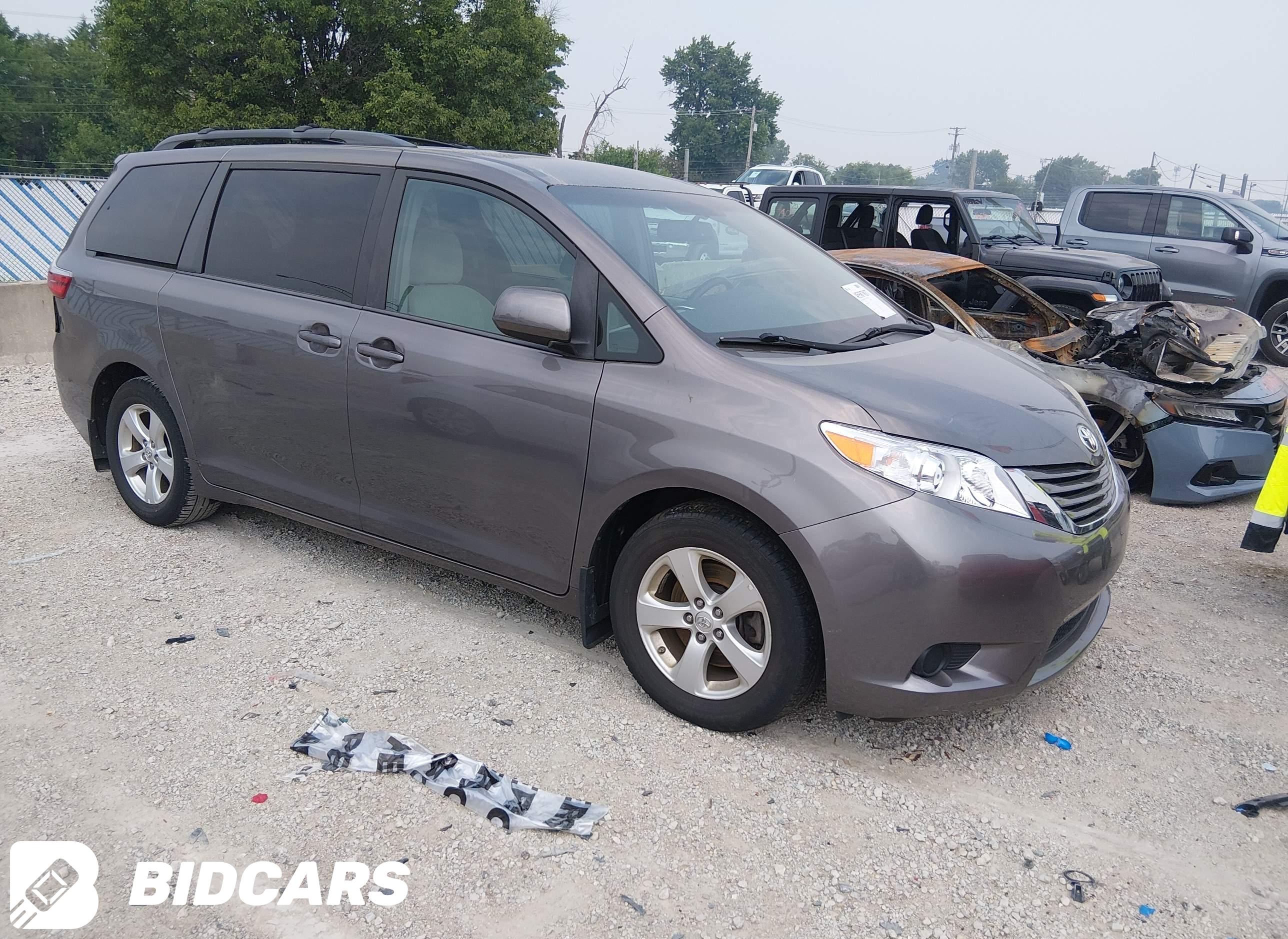 2017 Toyota Sienna, Le 8 Pass...