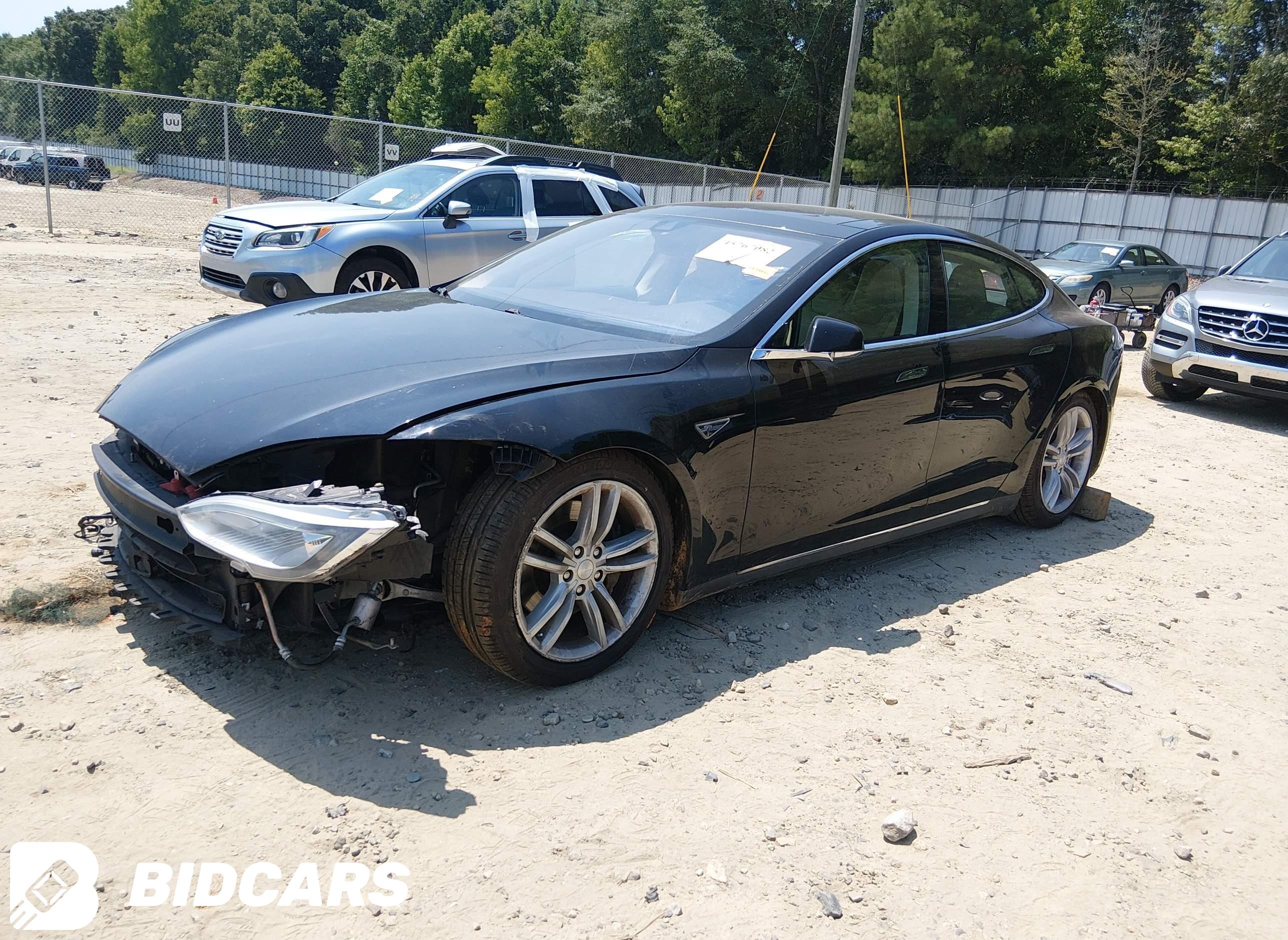 2015 Tesla Model S, 70D/85D/P85D