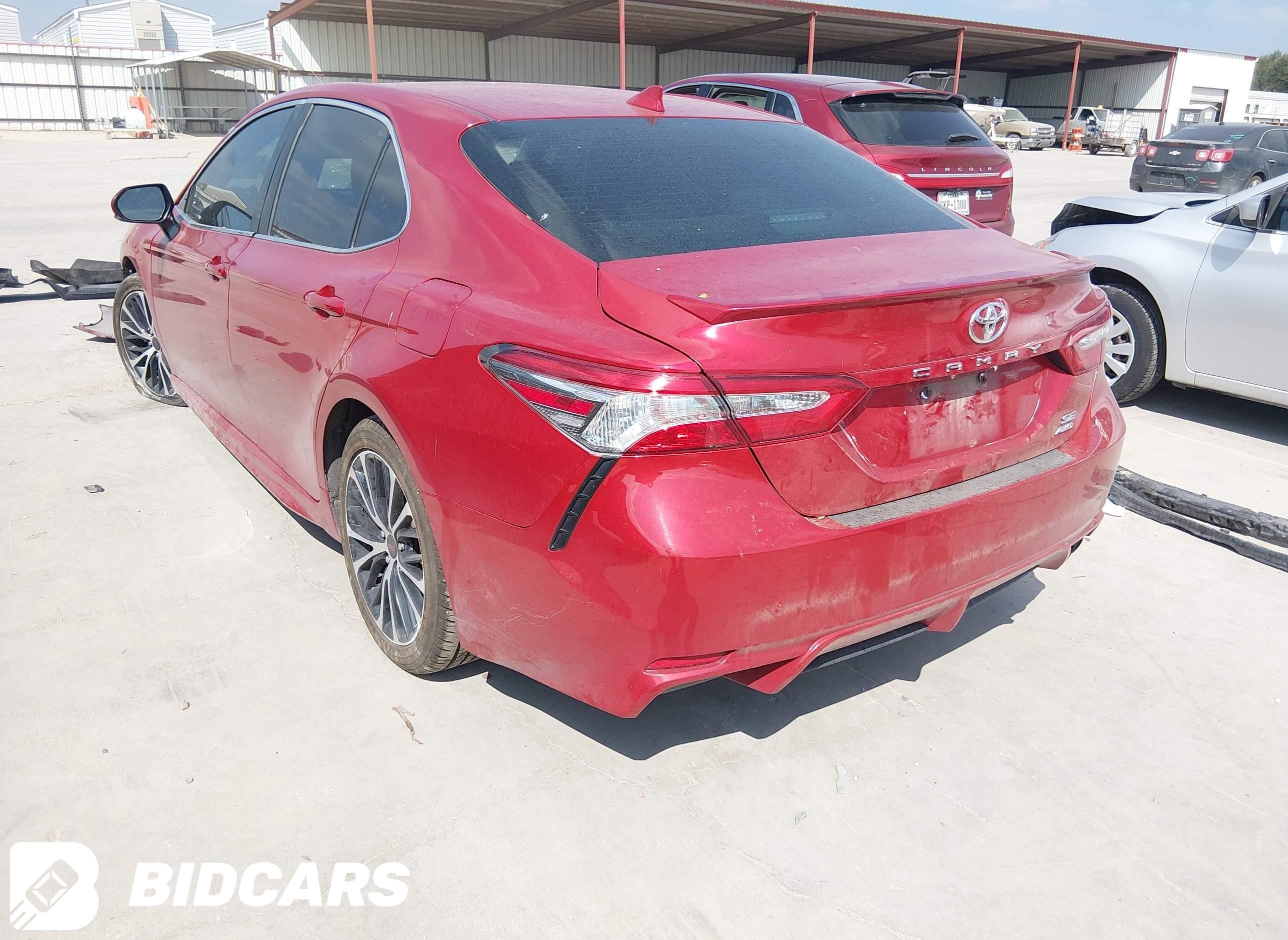 2020 Toyota Camry, Se Awd