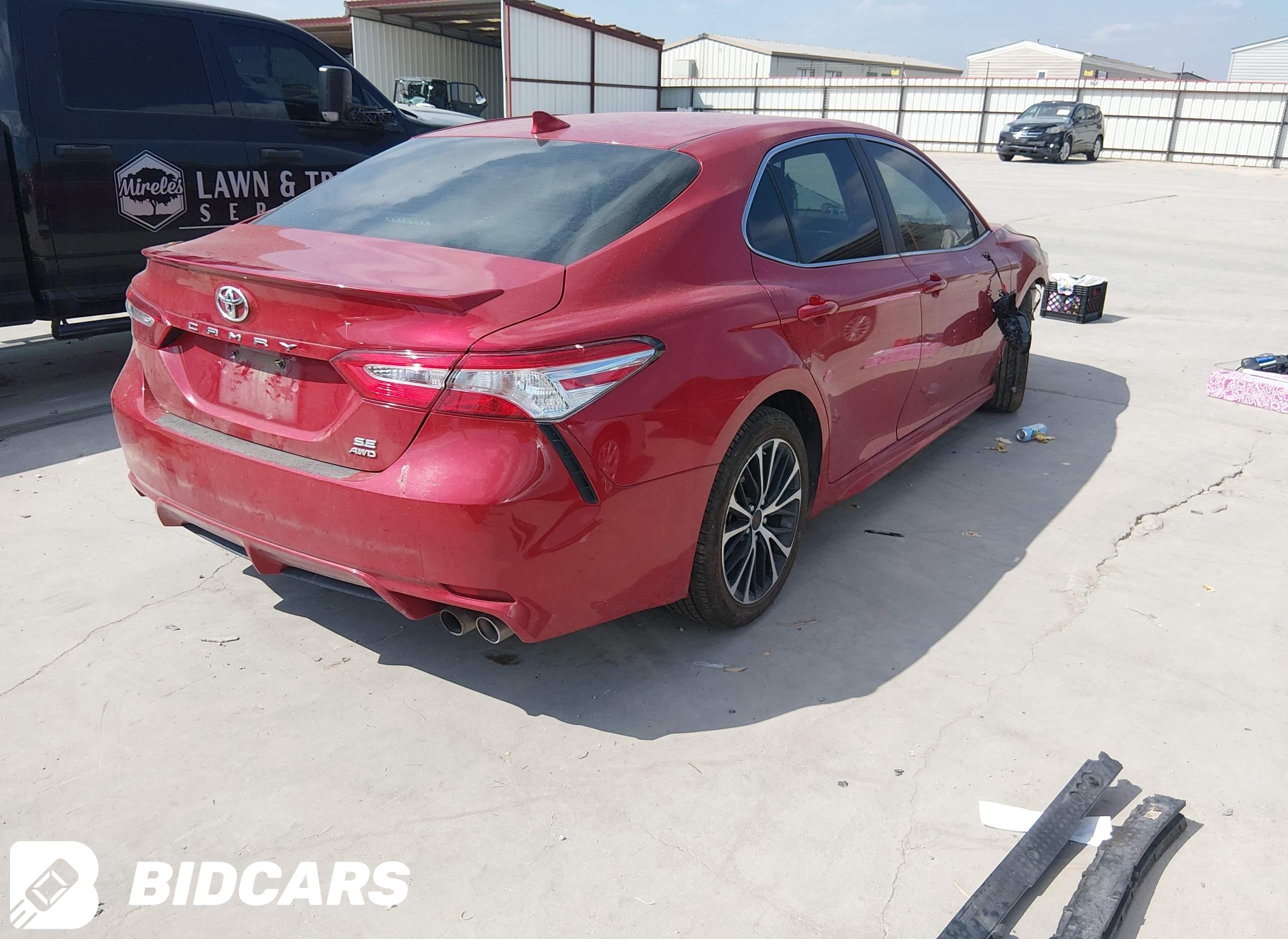 2020 Toyota Camry, Se Awd