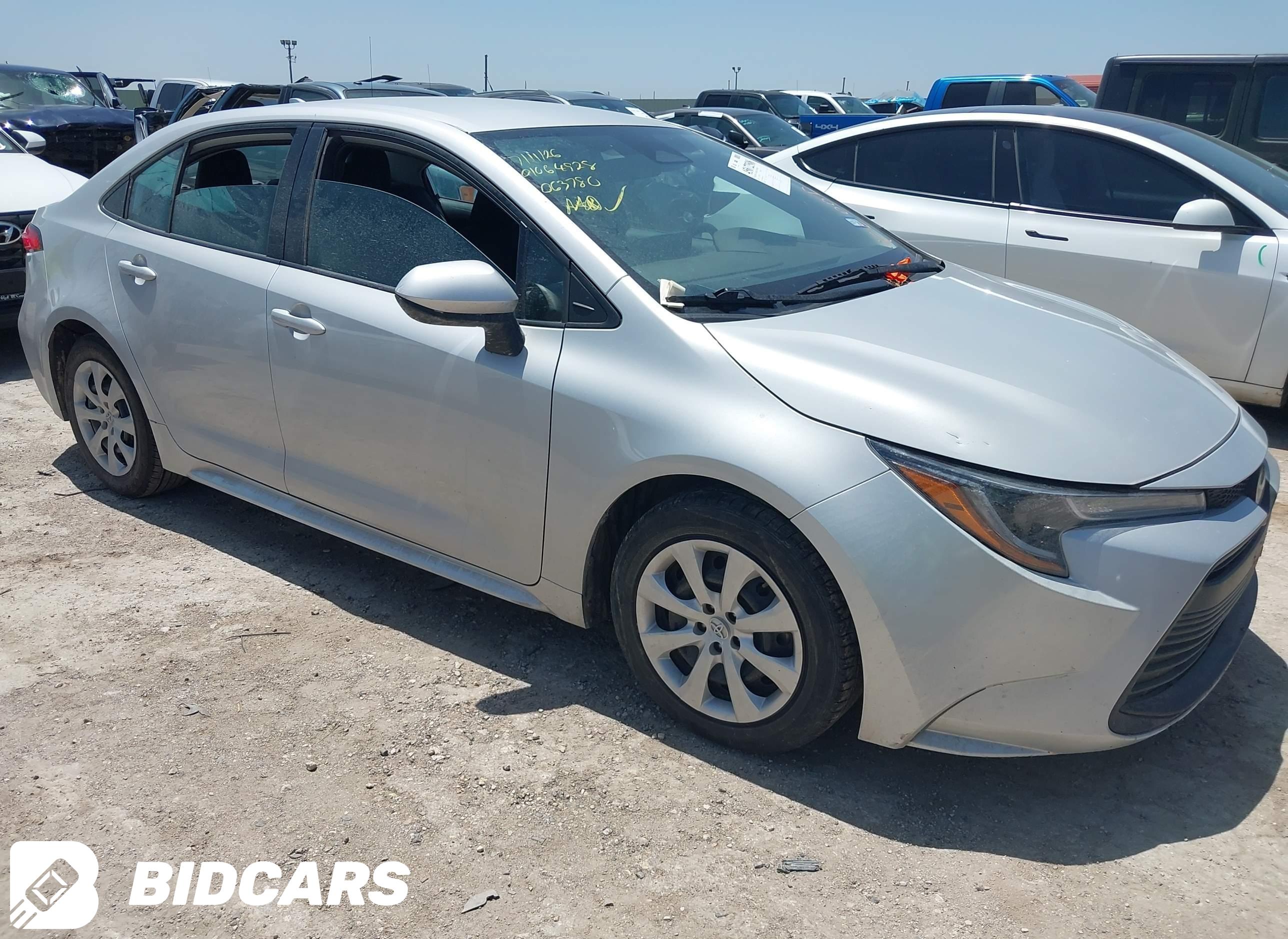 2023 Toyota Corolla, LE