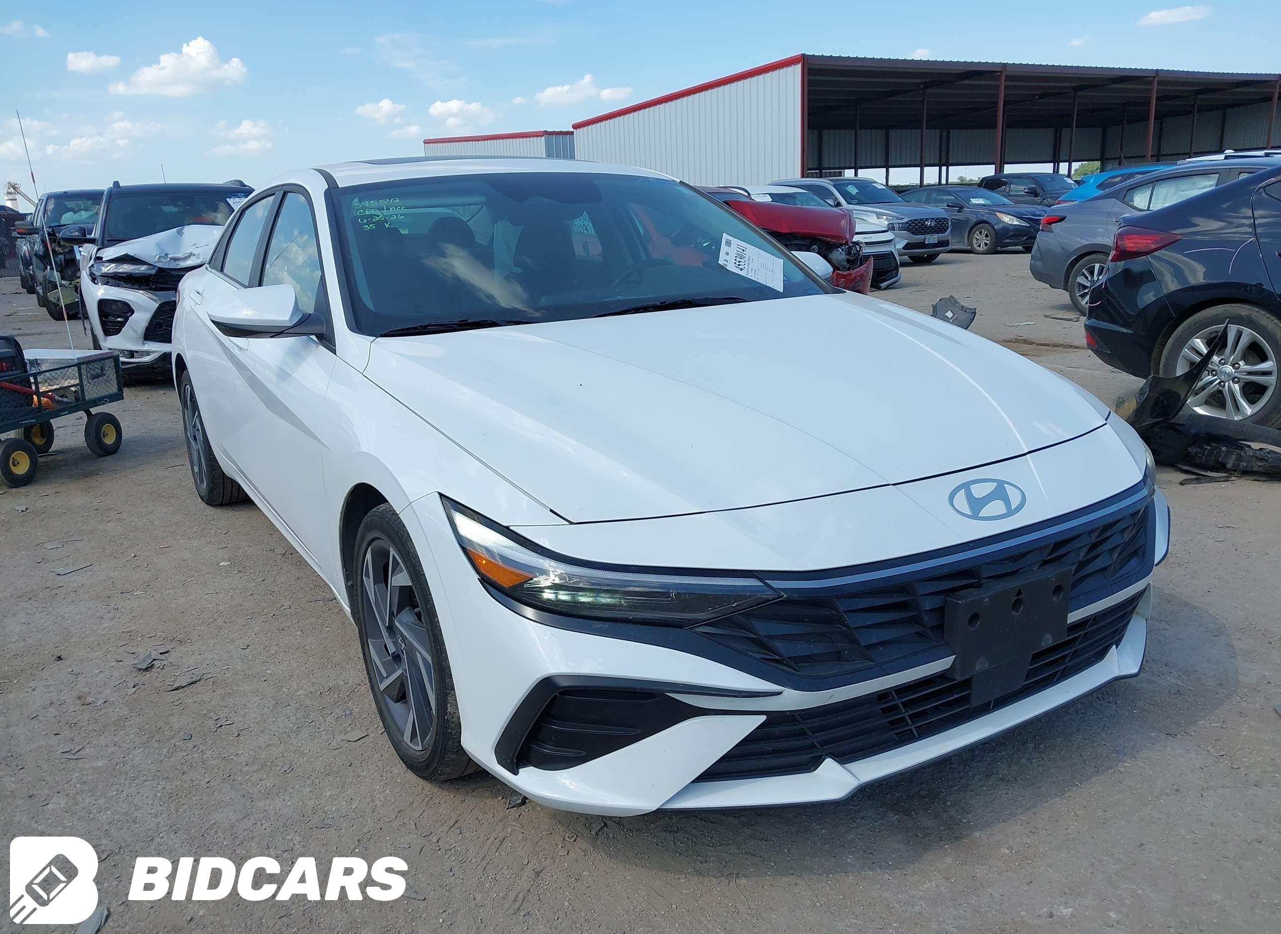 2025 Hyundai Elantra, Sel Con...