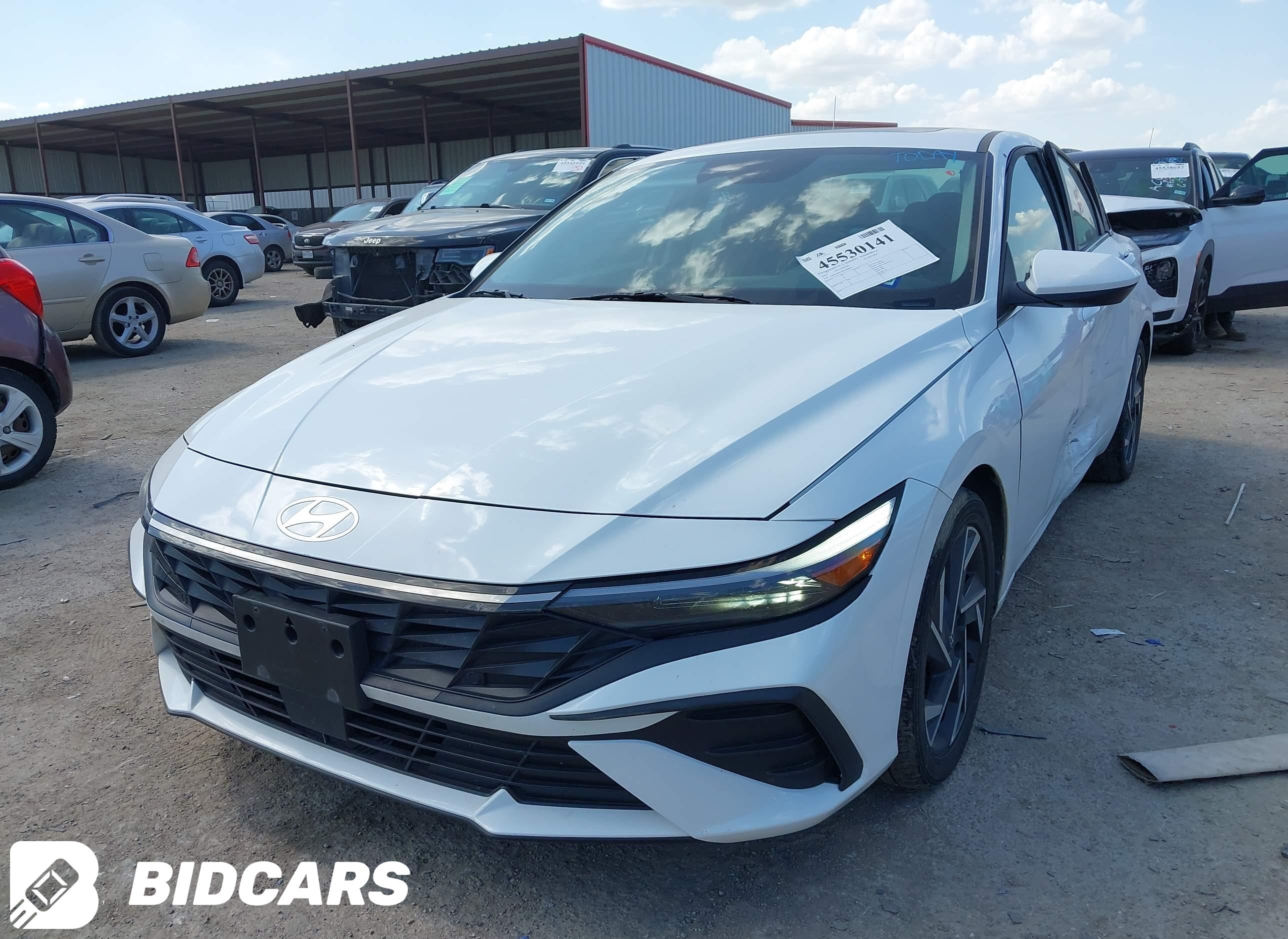 2025 Hyundai Elantra, Sel Con...