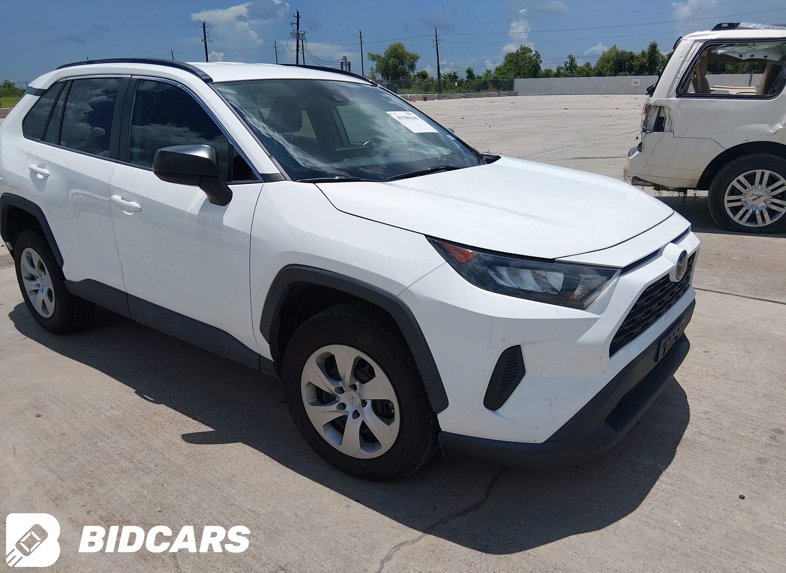 2021 Toyota RAV4, LE