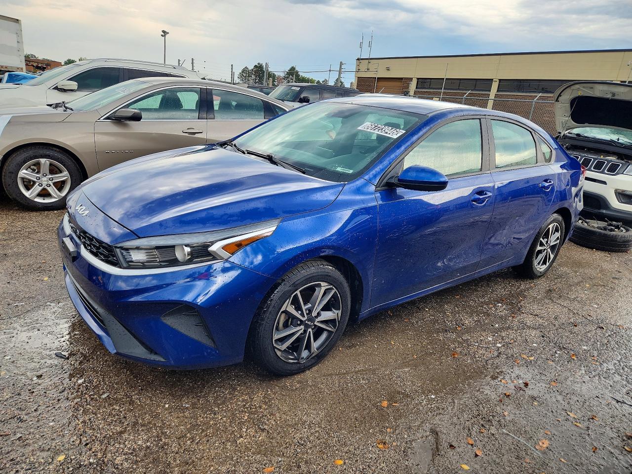 2023 KIA Forte, Lxs