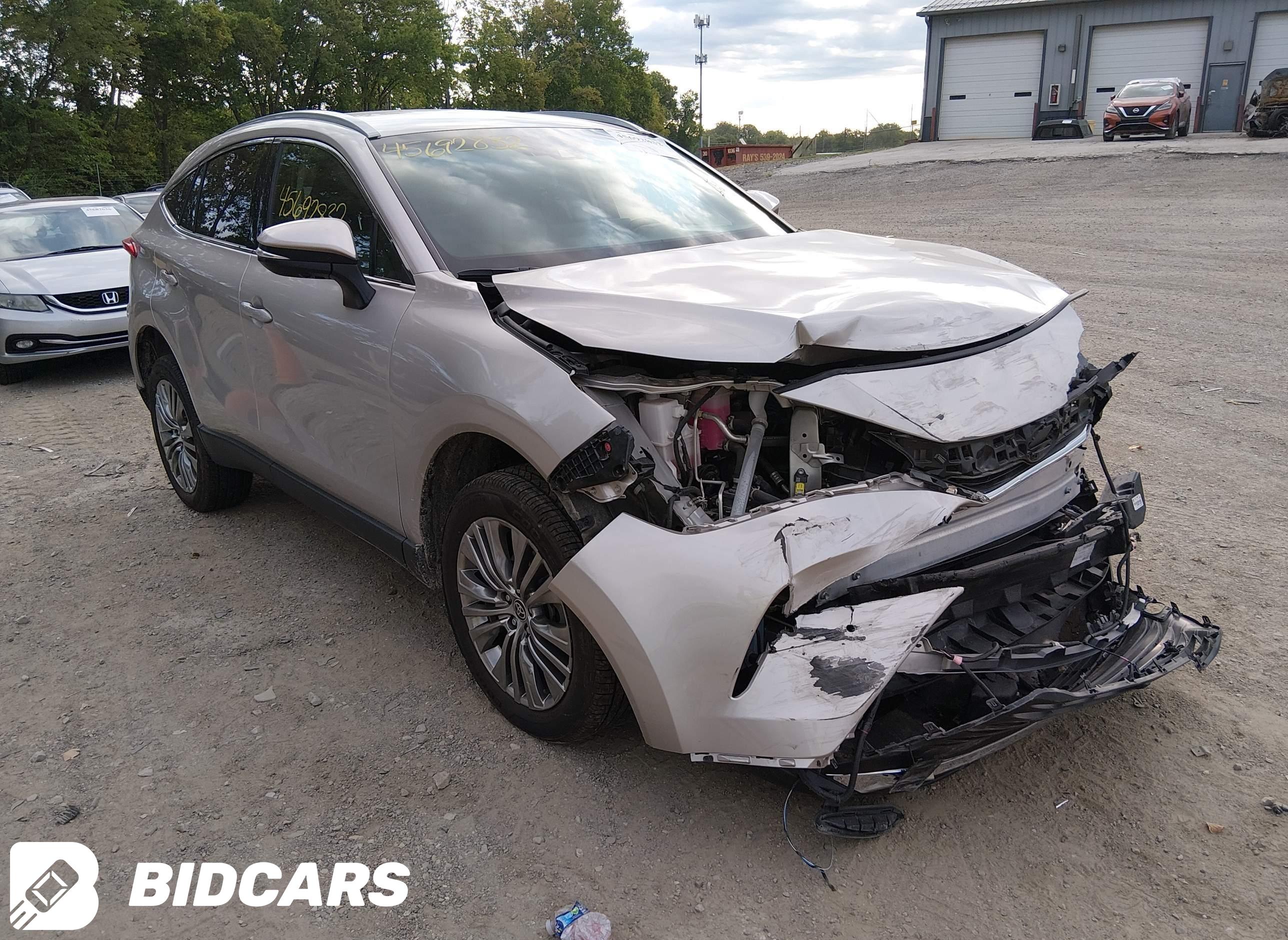 2023 Toyota Venza, Limited
