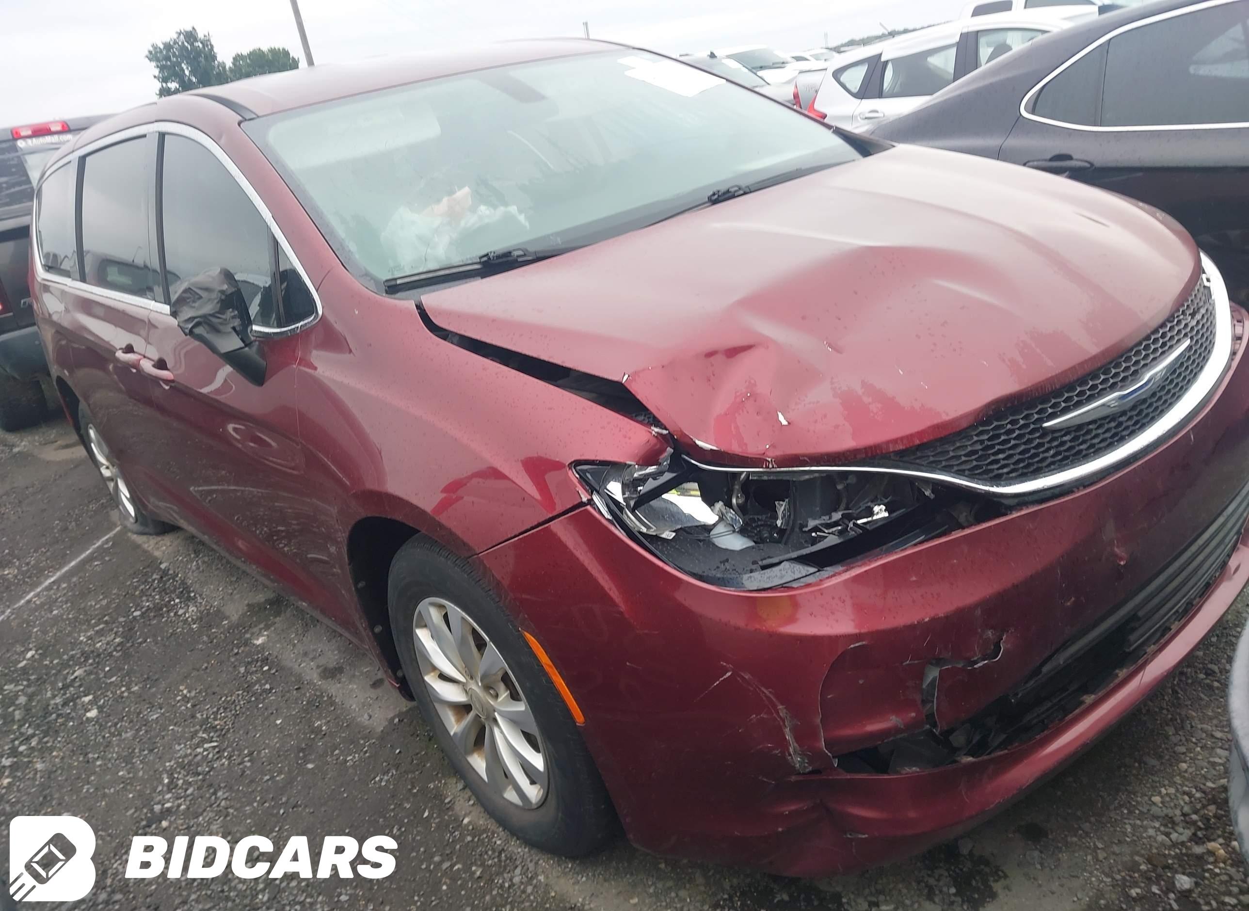 2018 Chrysler Pacifica, LX