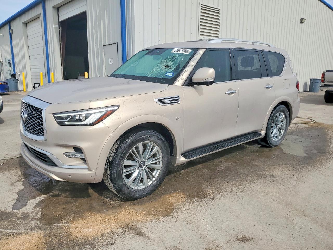 2019 Infiniti QX80, Luxe