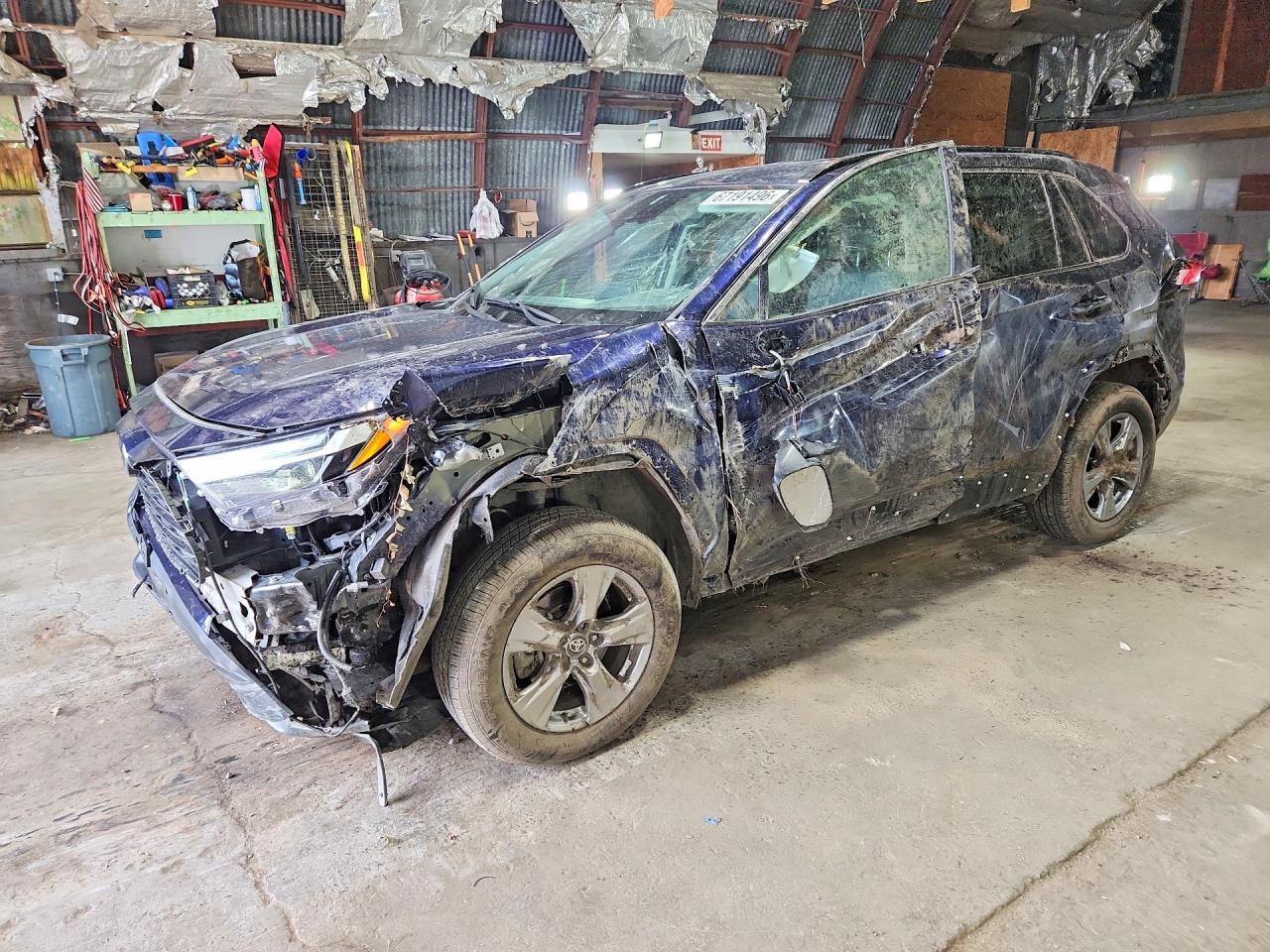 2024 Toyota RAV4, Xle