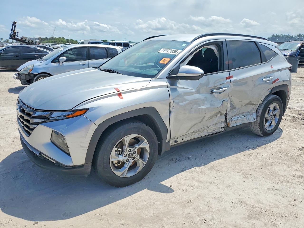 2022 Hyundai Tucson, Sel