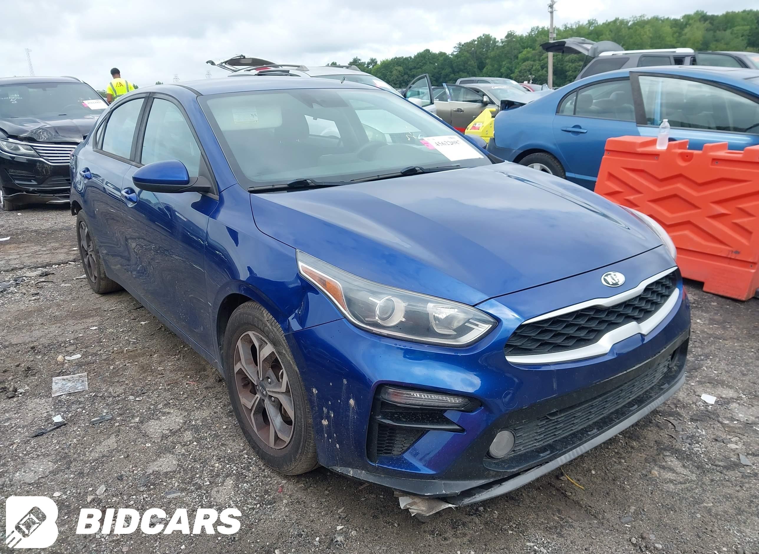 2019 KIA Forte, Lxs