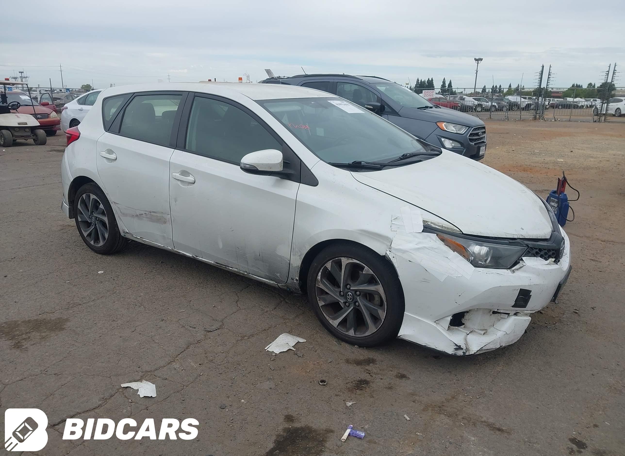 2016 Toyota Scion, IM