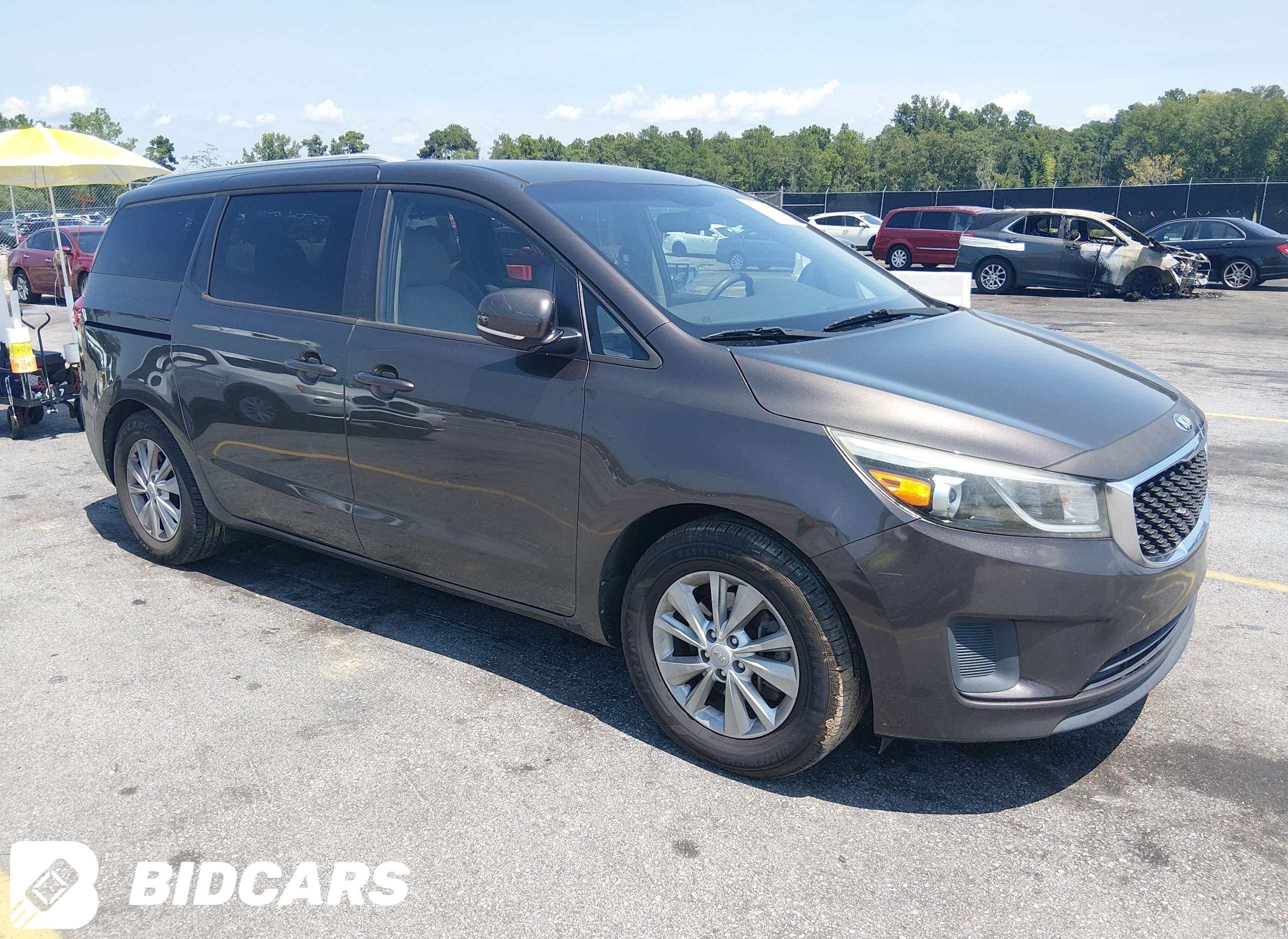 2016 KIA Sedona, LX