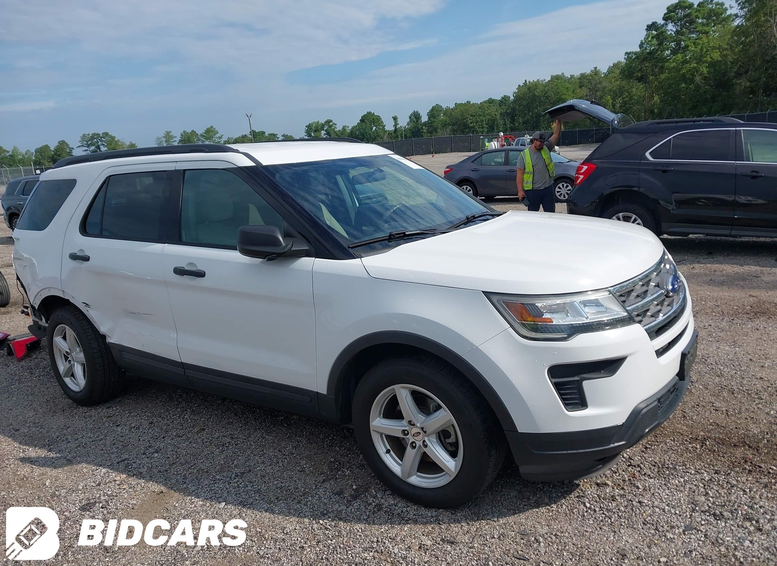 2018 Ford Explorer