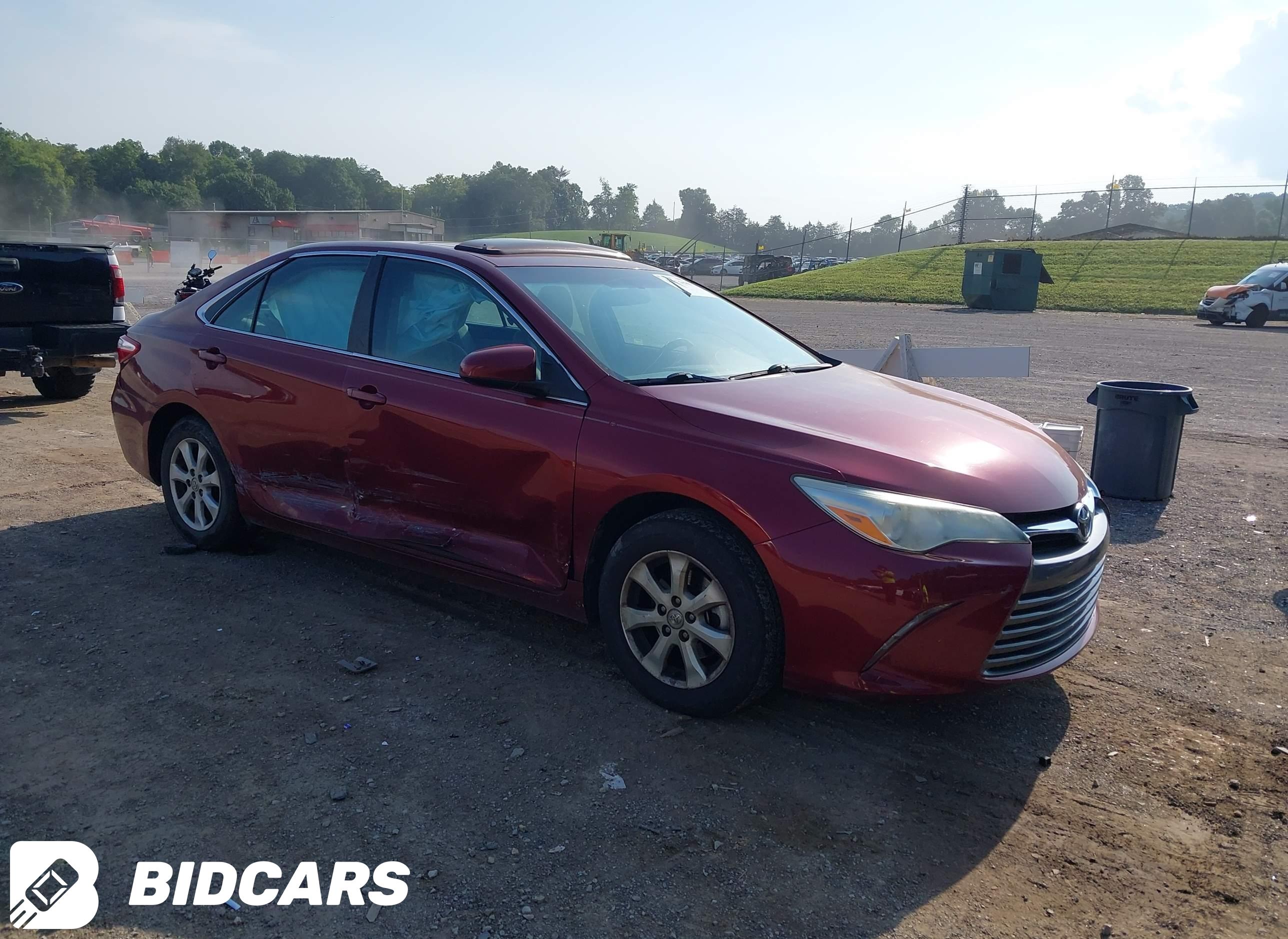 2017 Toyota Camry, LE