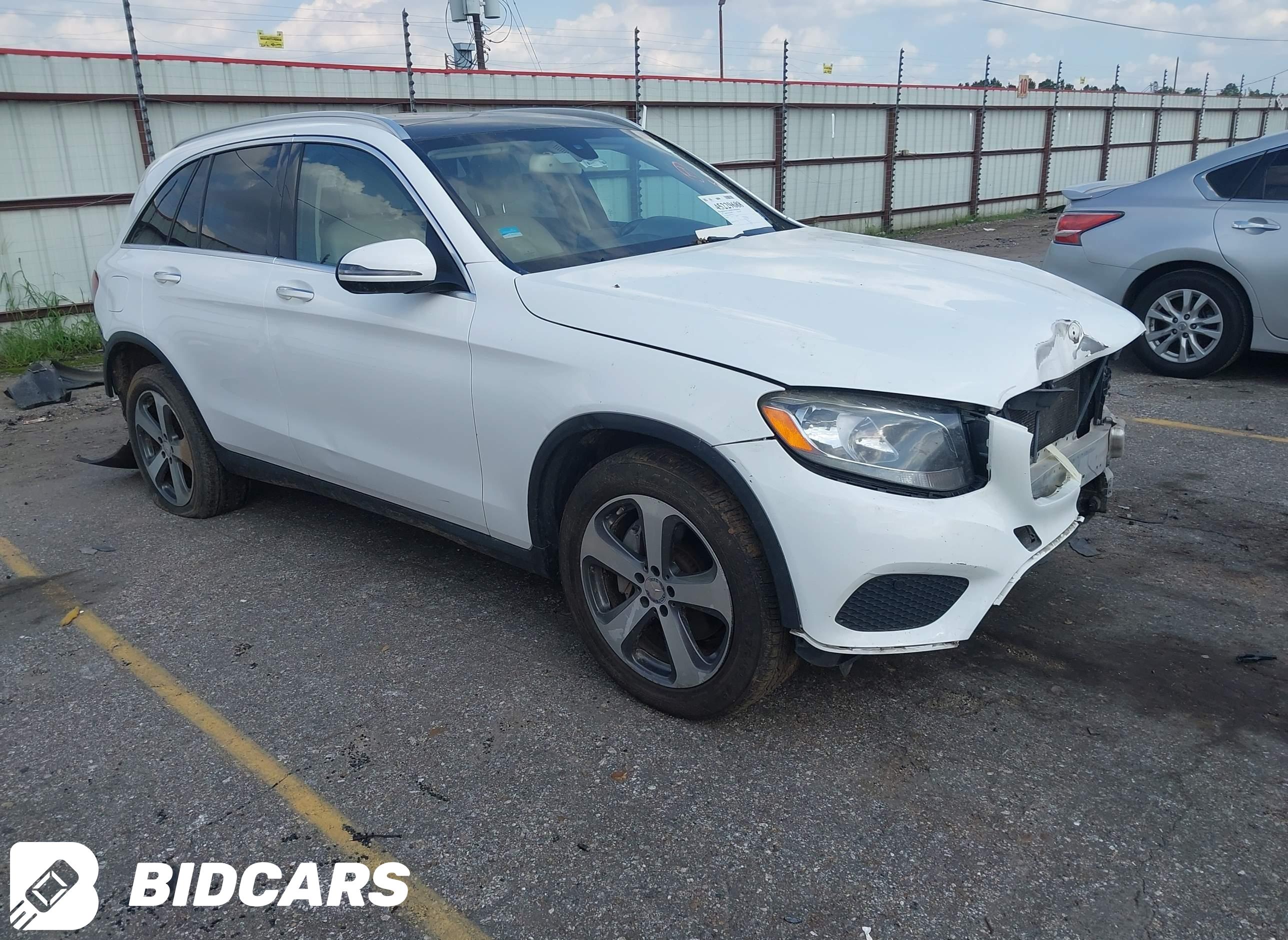 2017 Mercedes-Benz GLC 300