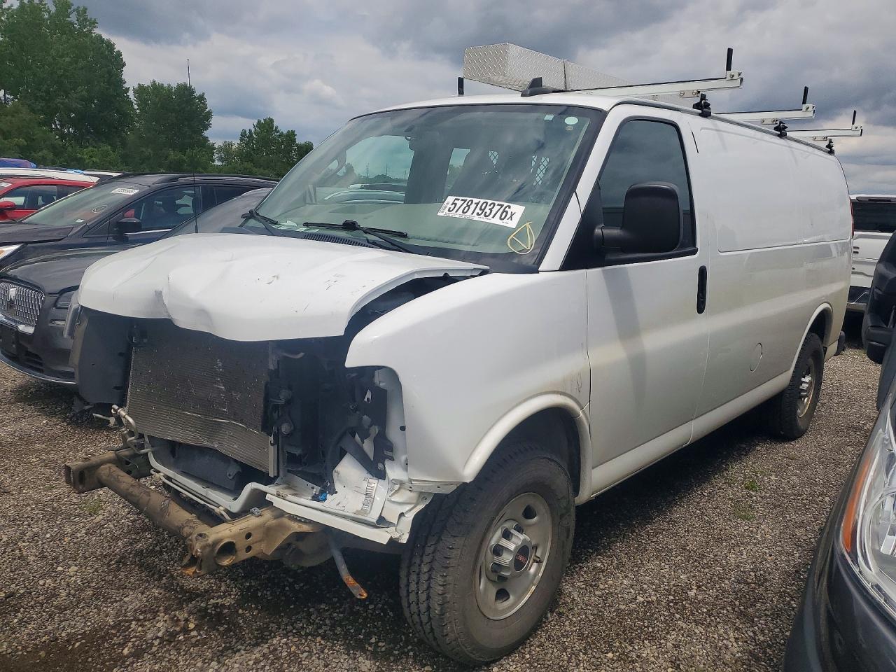 2022 GMC Savana, G2500